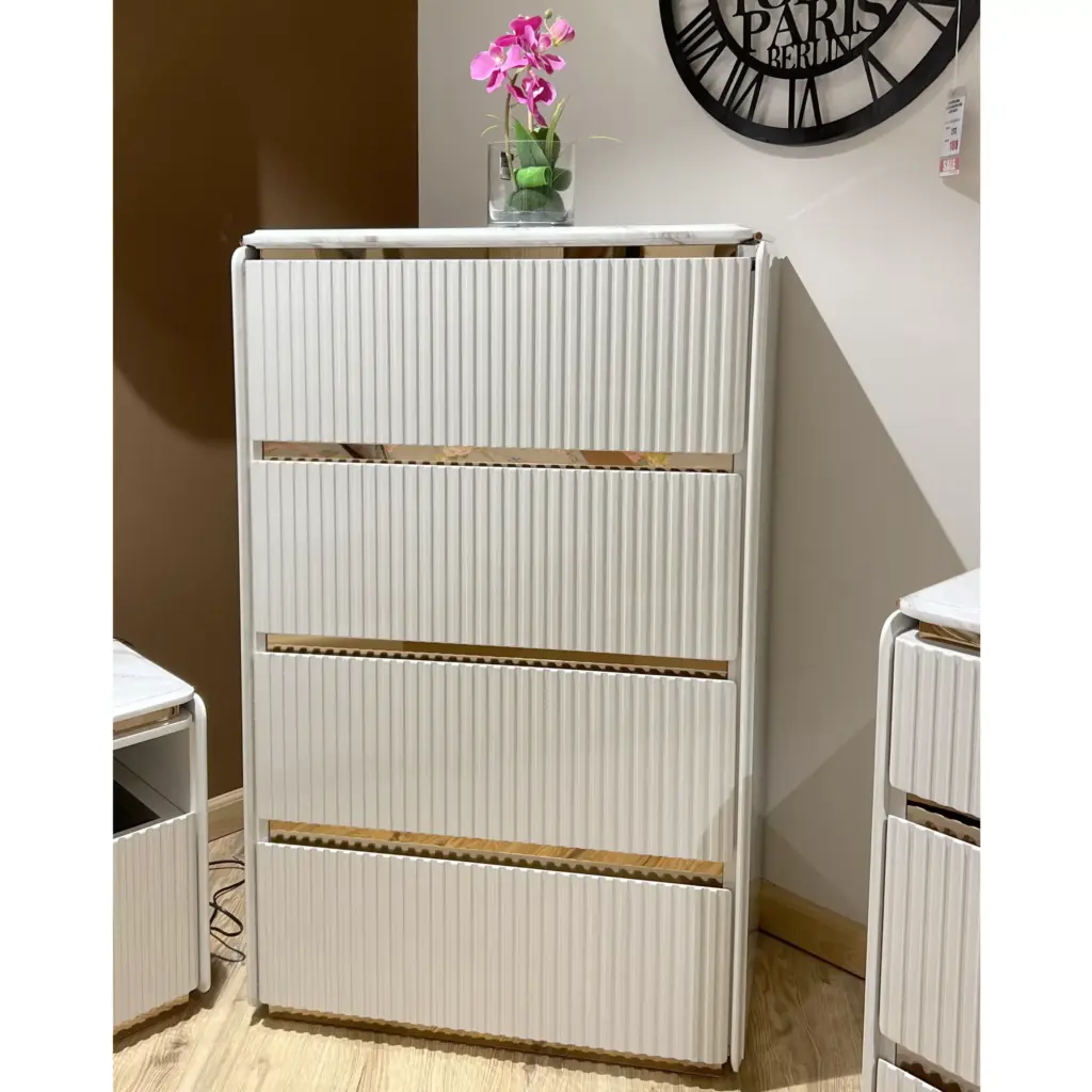 Harold Chest Of Drawer Dis United Furniture