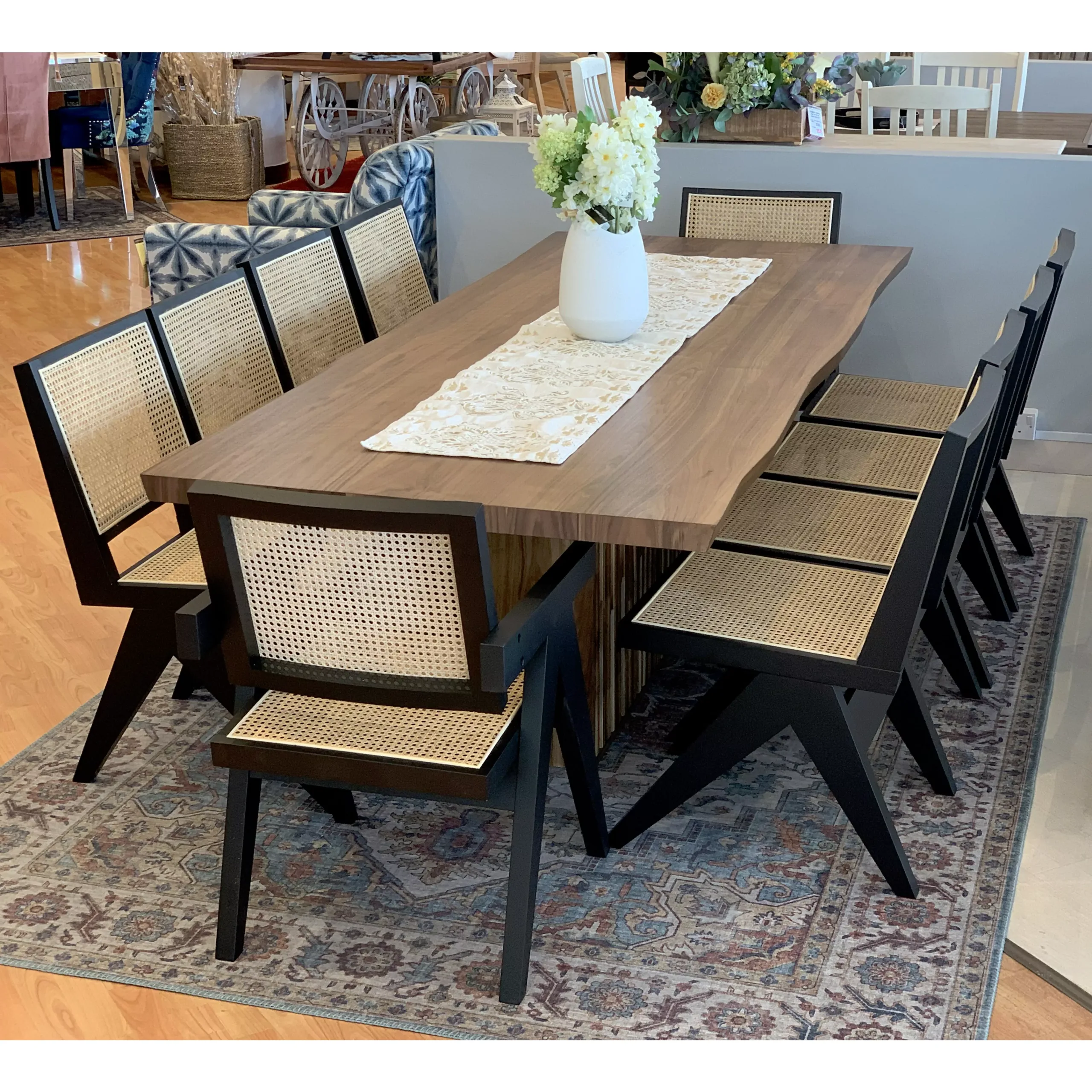 Joya Dining Table Set Bg 2 United Furniture