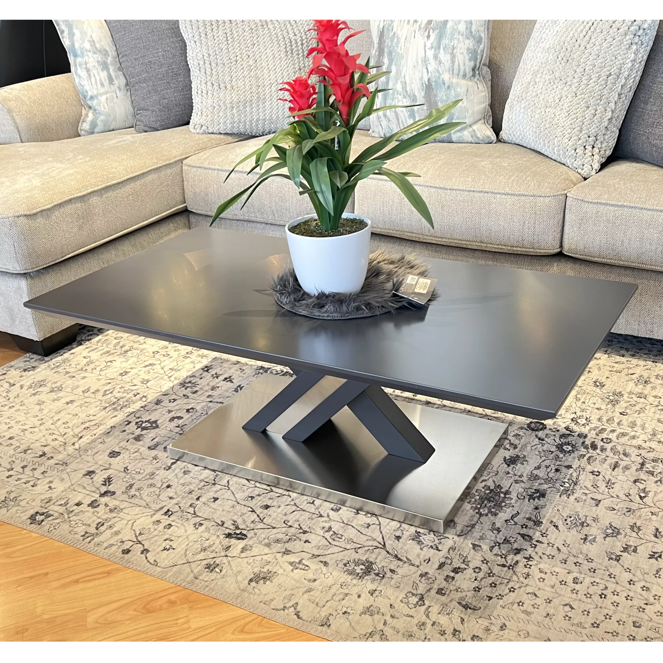 Loyal Coffee Table Dis United Furniture