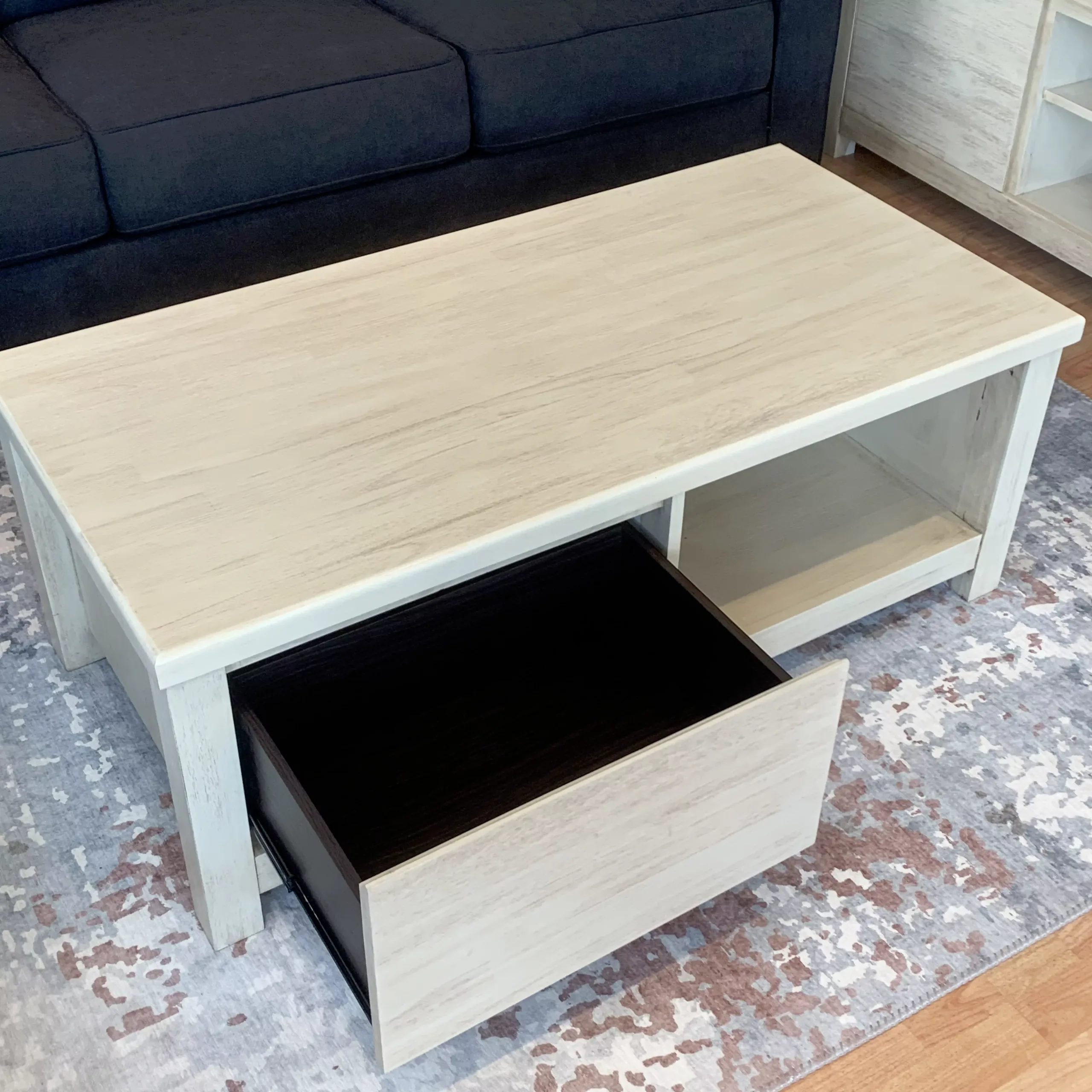 Rimesa Coffee Table 1 United Furniture
