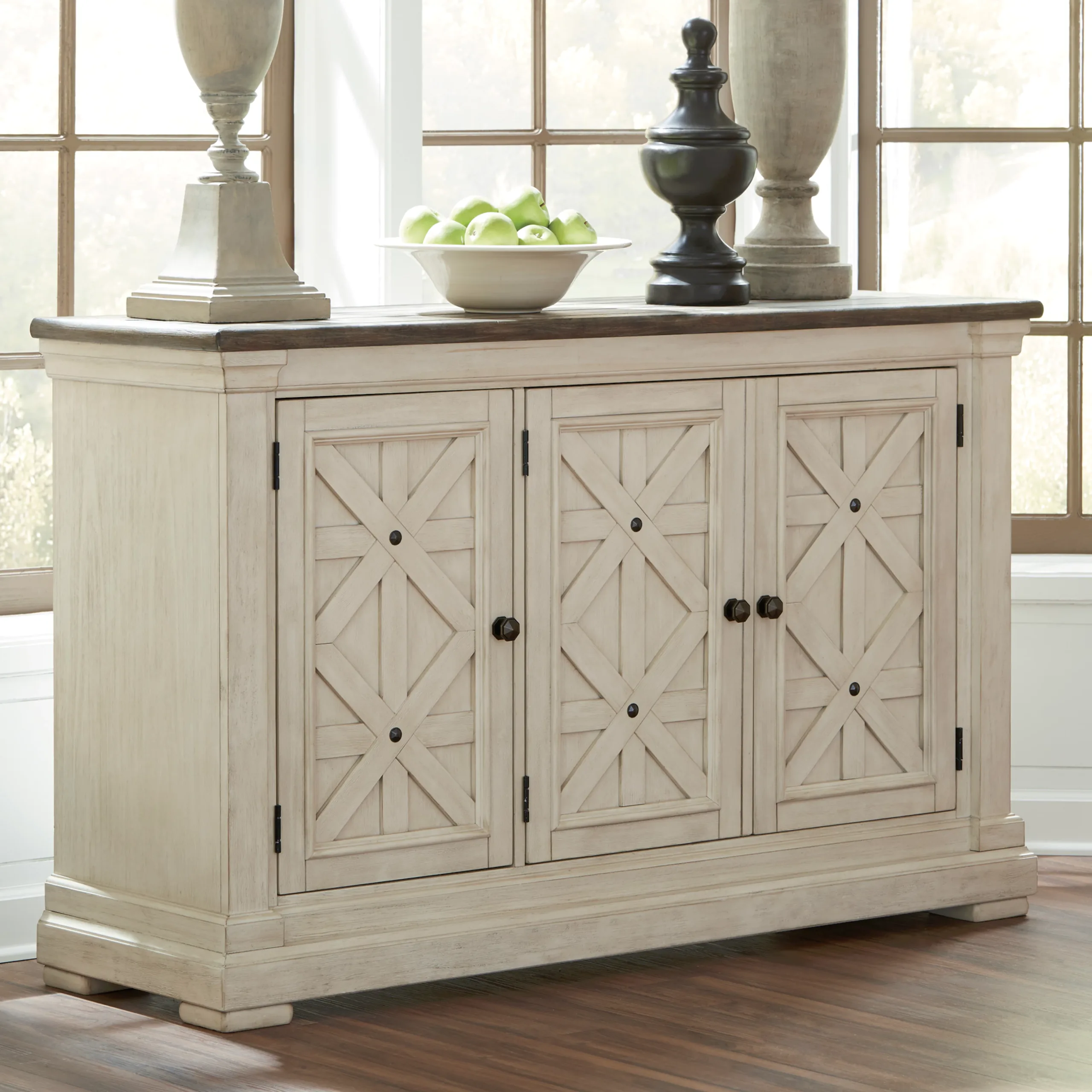 Bolanburg Dining Server Bg United Furniture