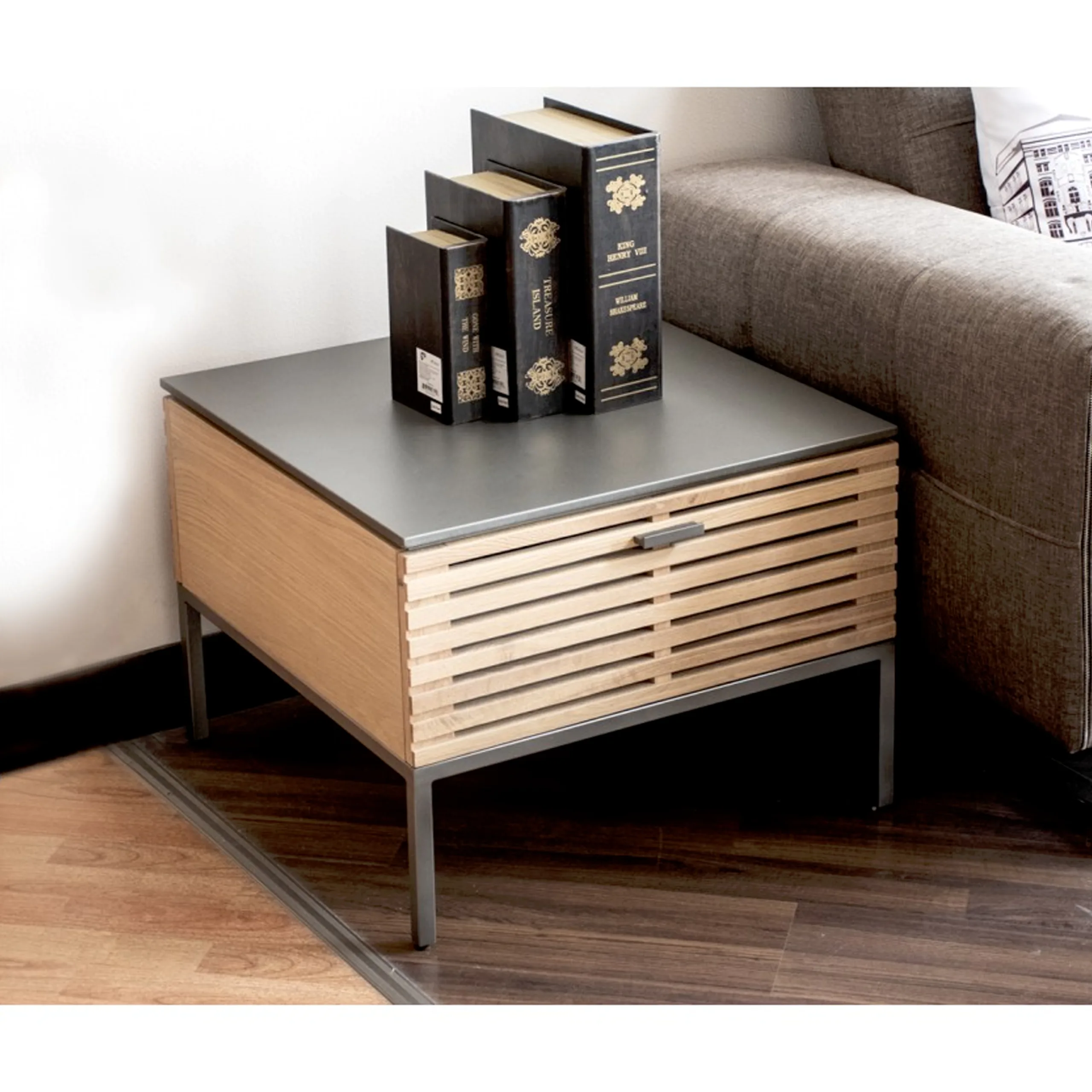 Lima End Table Bg United Furniture