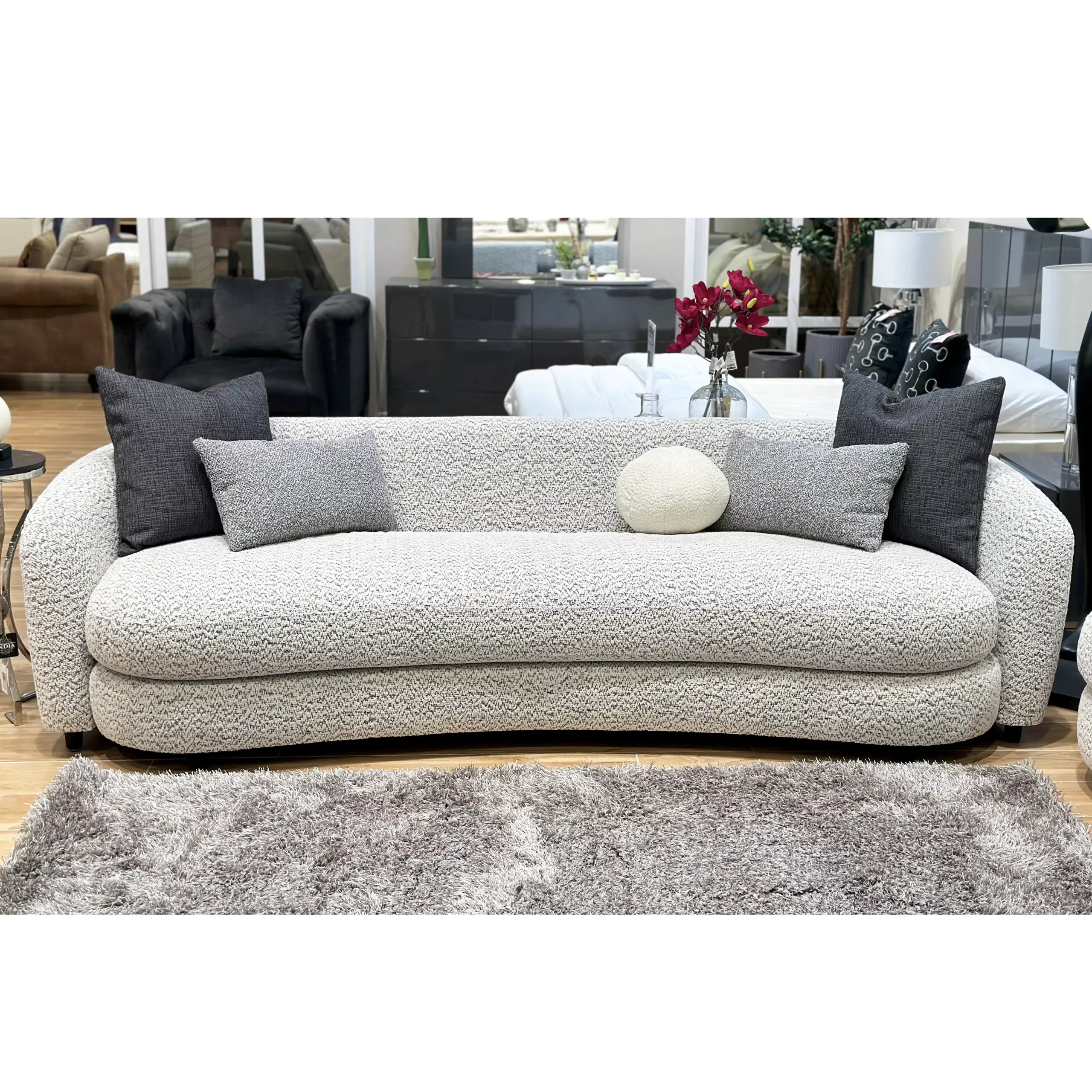 Ossona 4seater Bg 1 United Furniture