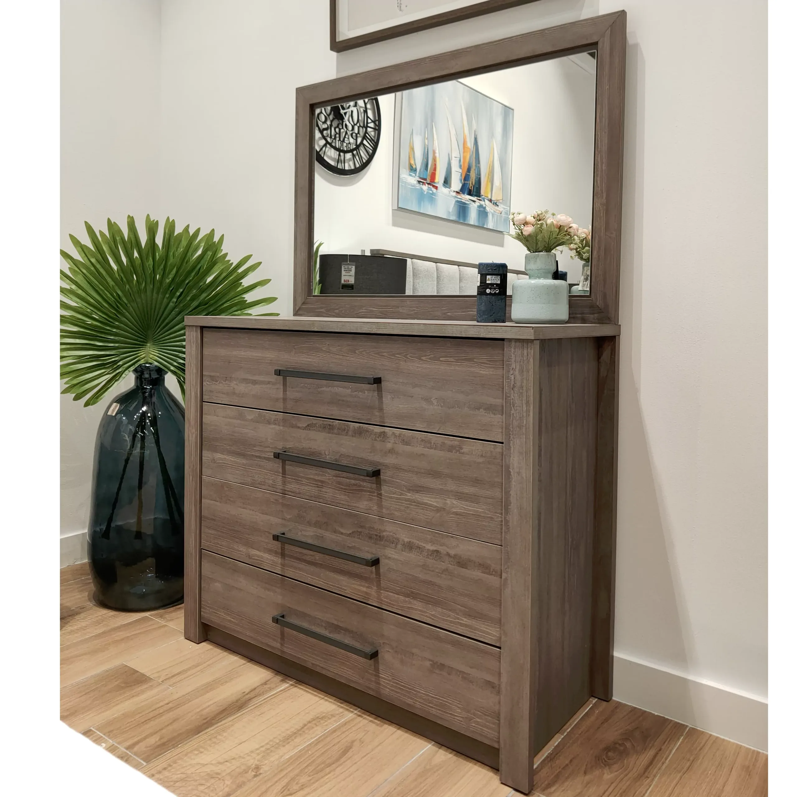 Kuala Dresser Mirror United Furniture