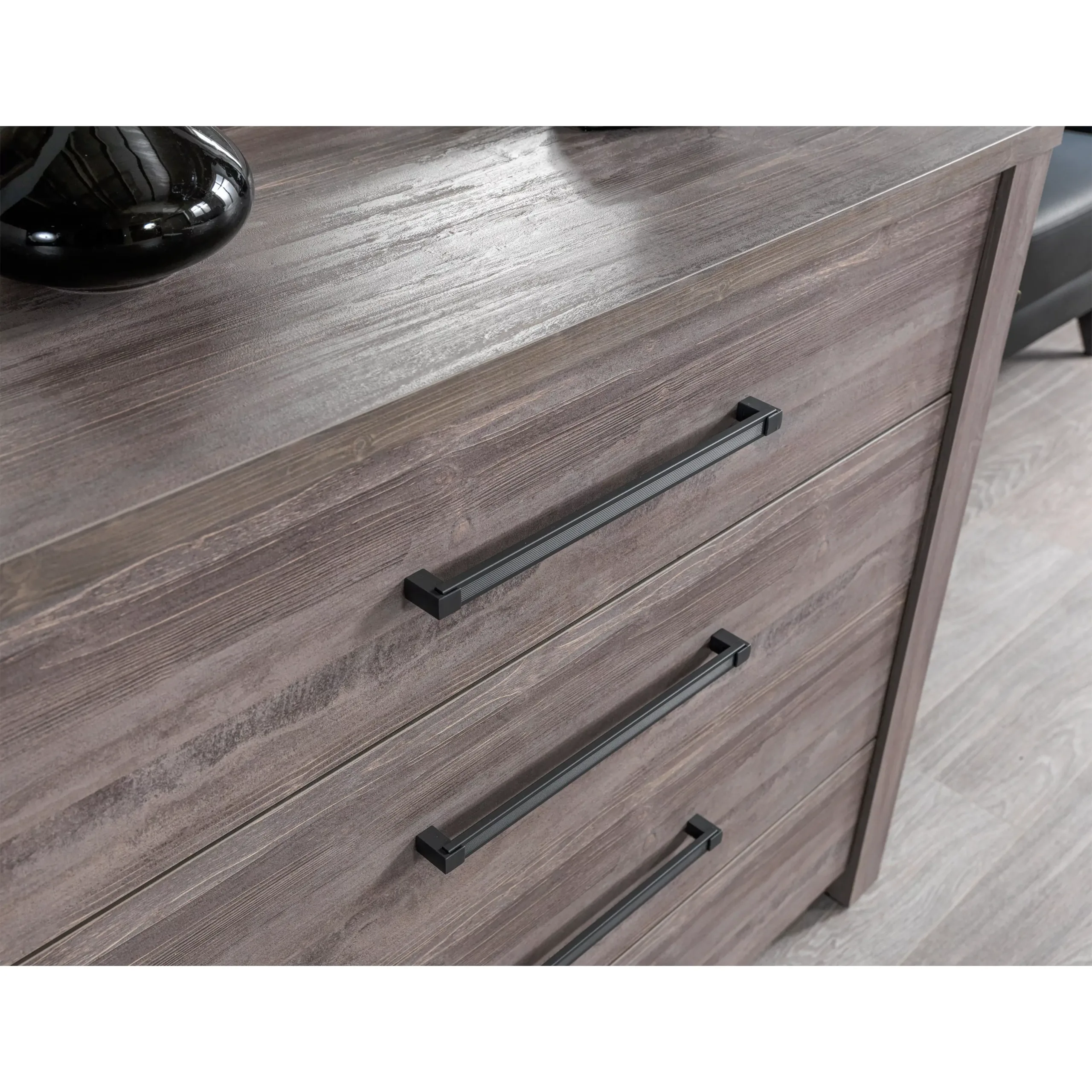 Kuala Dresser Mirror 1 United Furniture