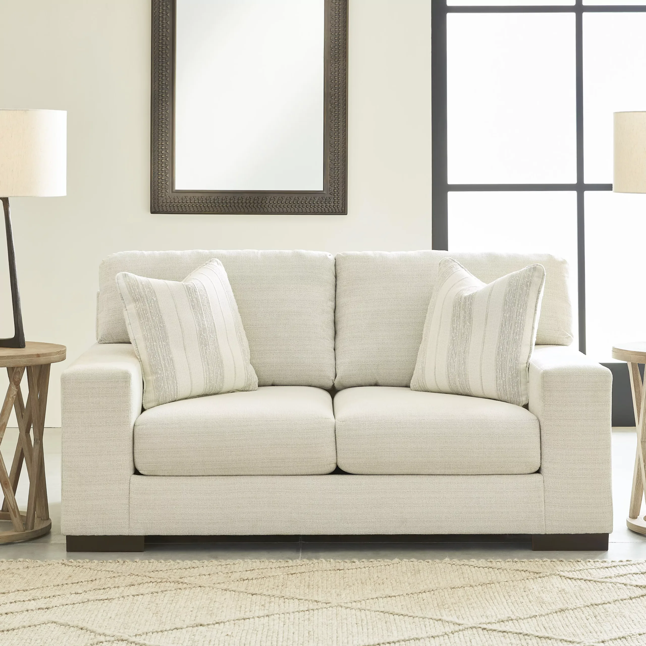 Maggie 2seater United Furniture