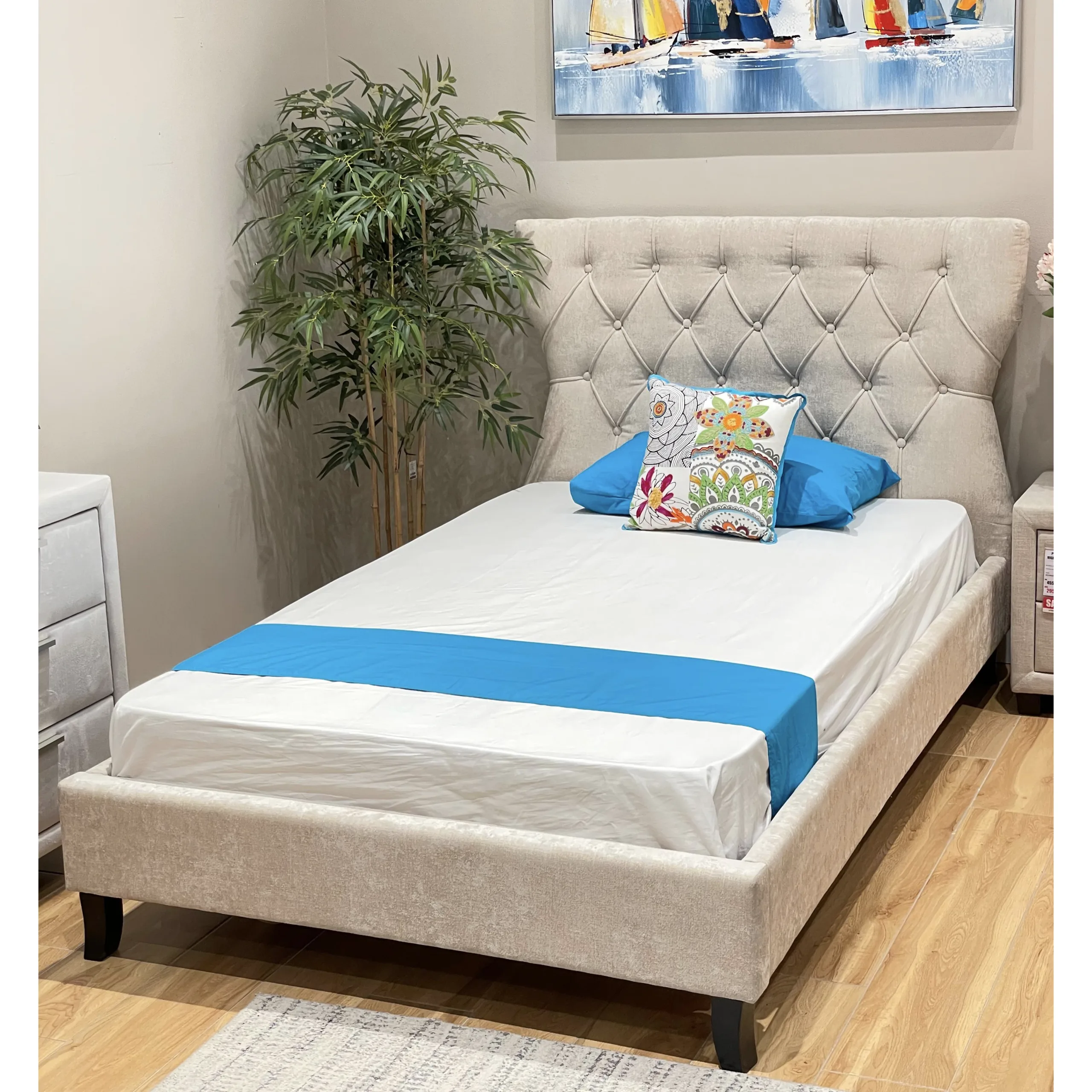 Milanese Single Bed Dis United Furniture