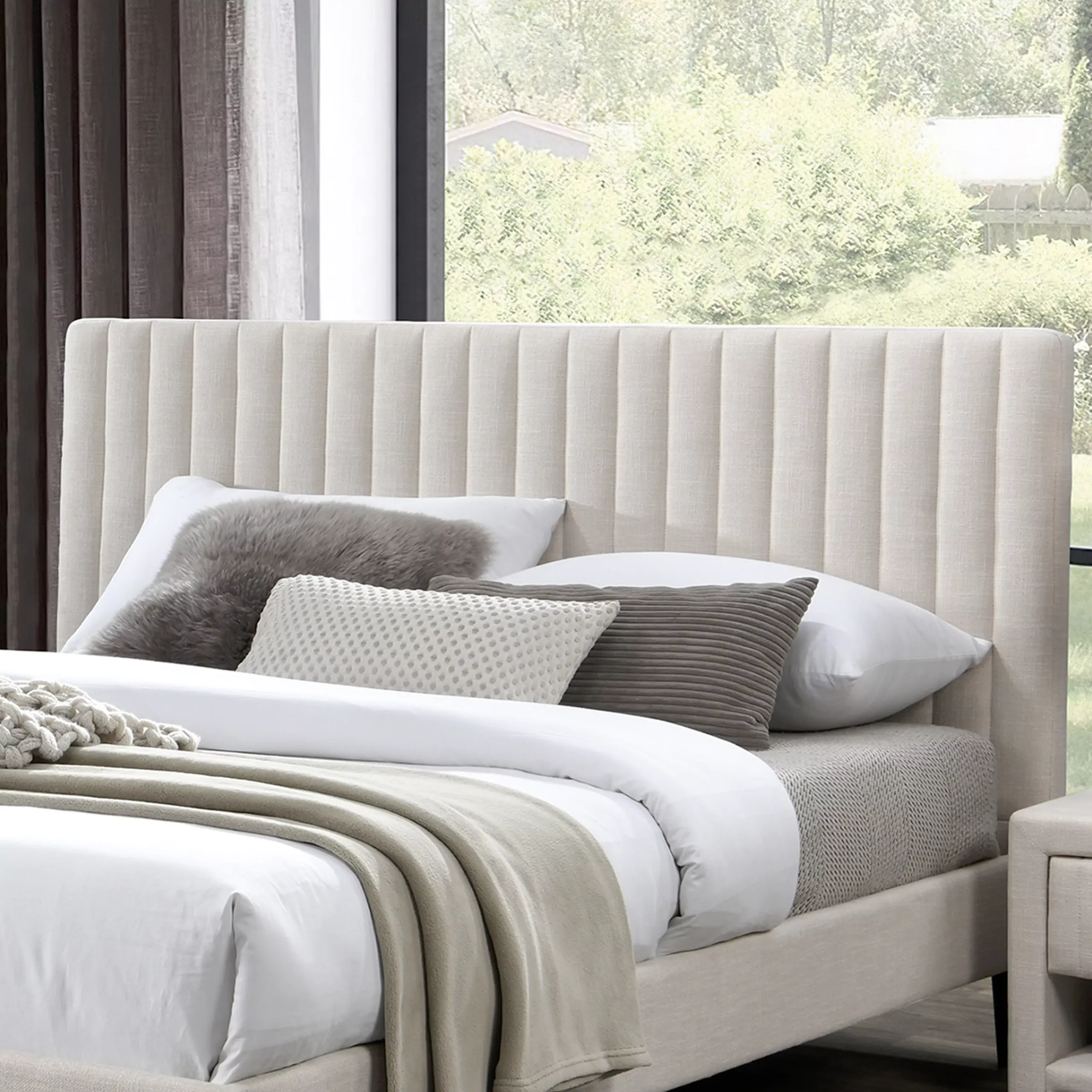 Nastya Queen Bed 2 United Furniture