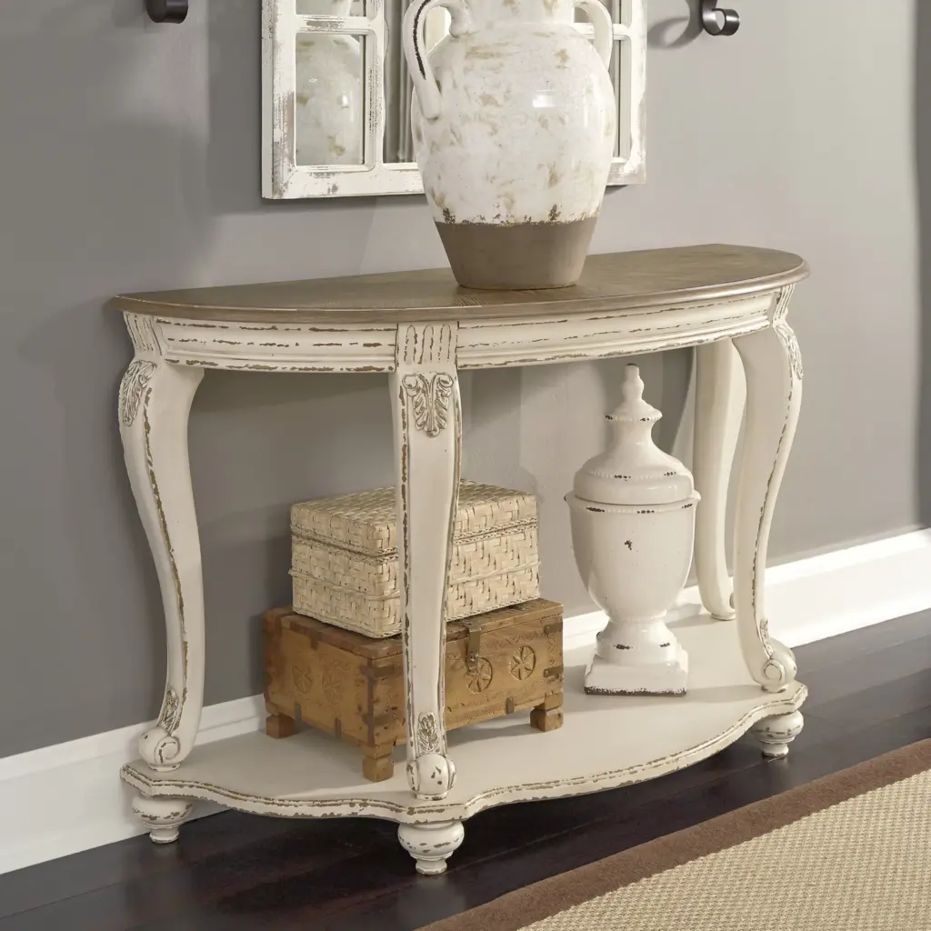Realyn Sofa Table United Furniture