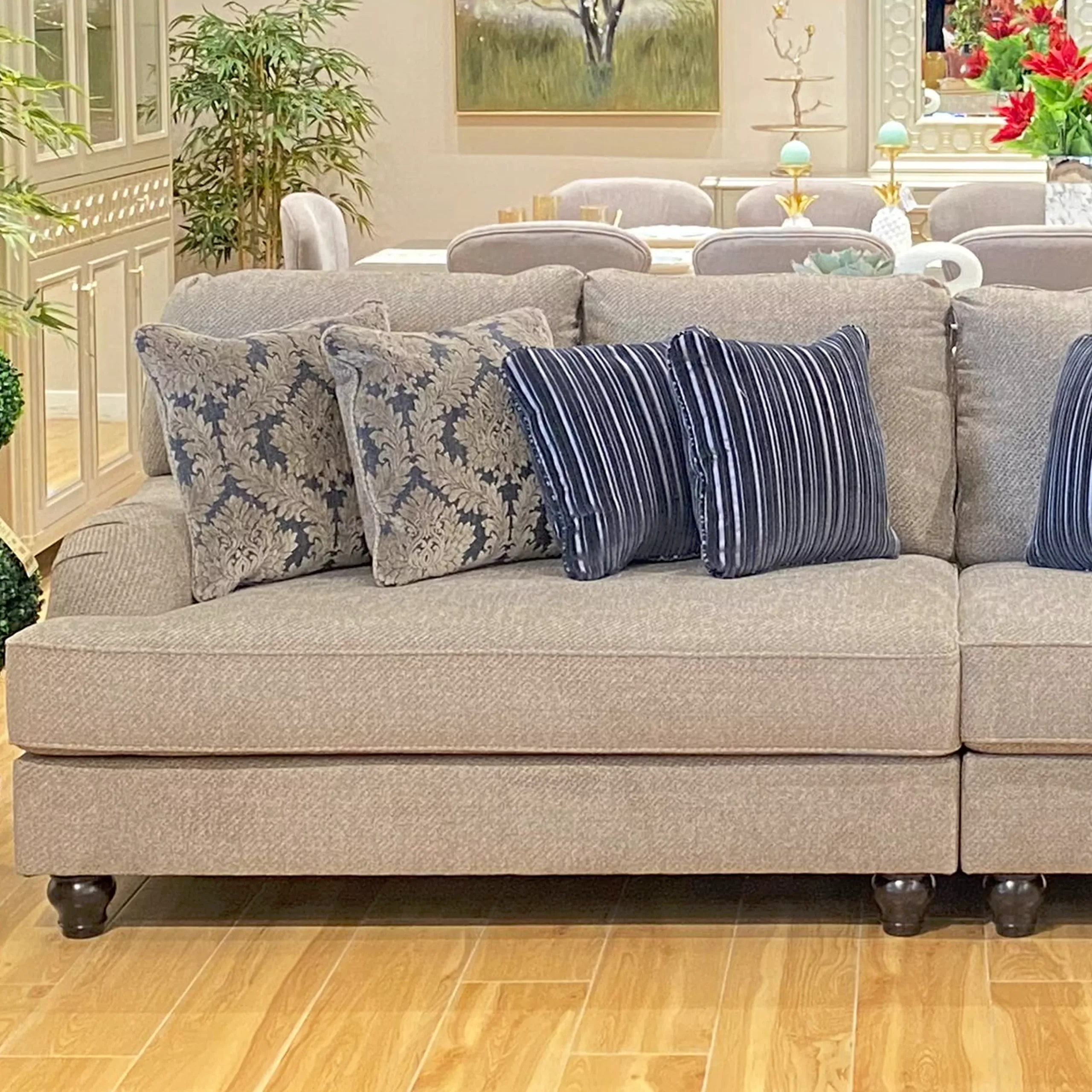 Tightrope 4seater 2 United Furniture