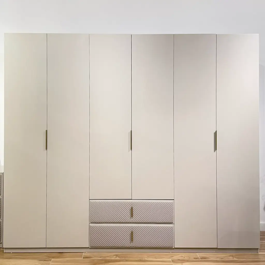 Vaisley Wardrobe Bg United Furniture