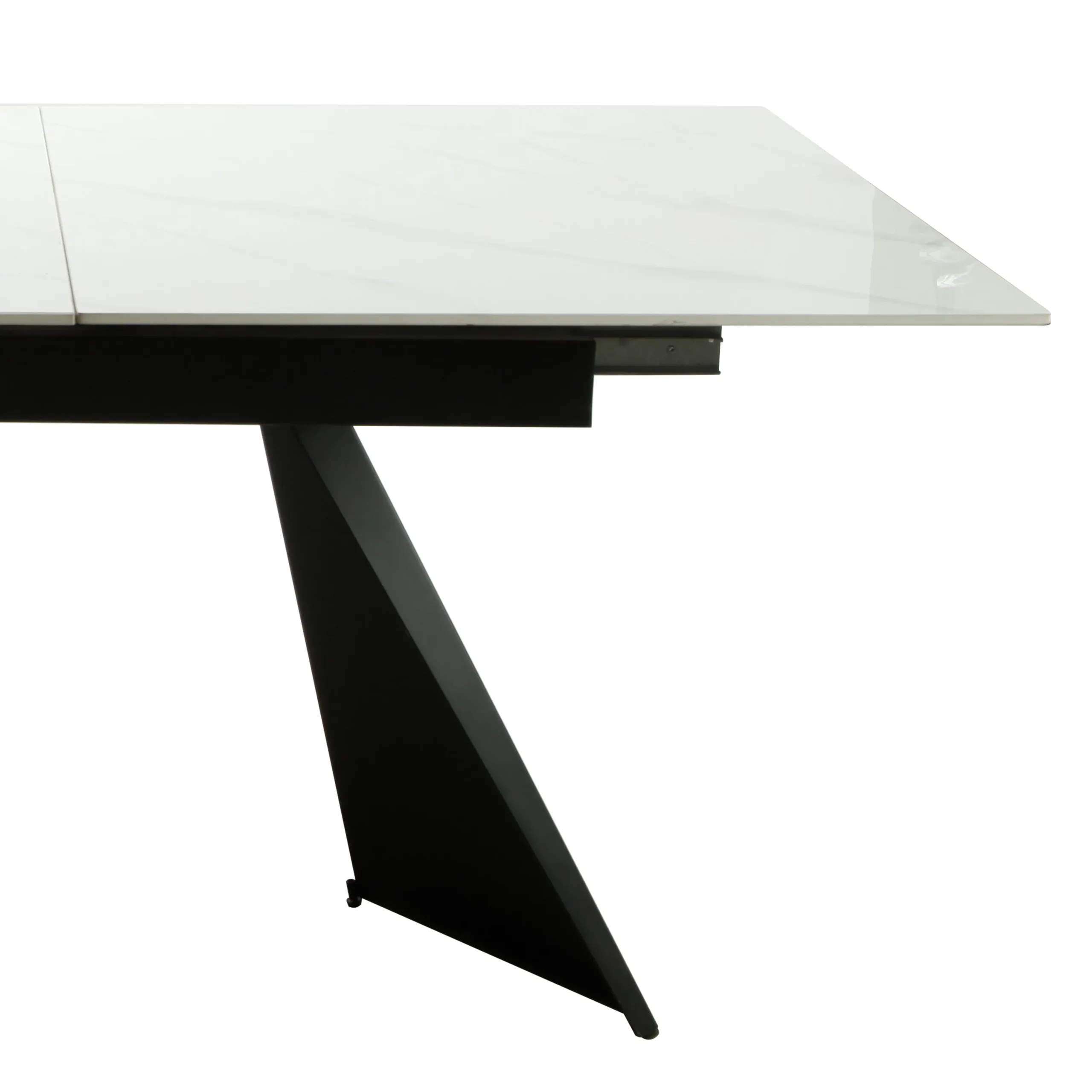Talvo Dining Table Swatch United Furniture