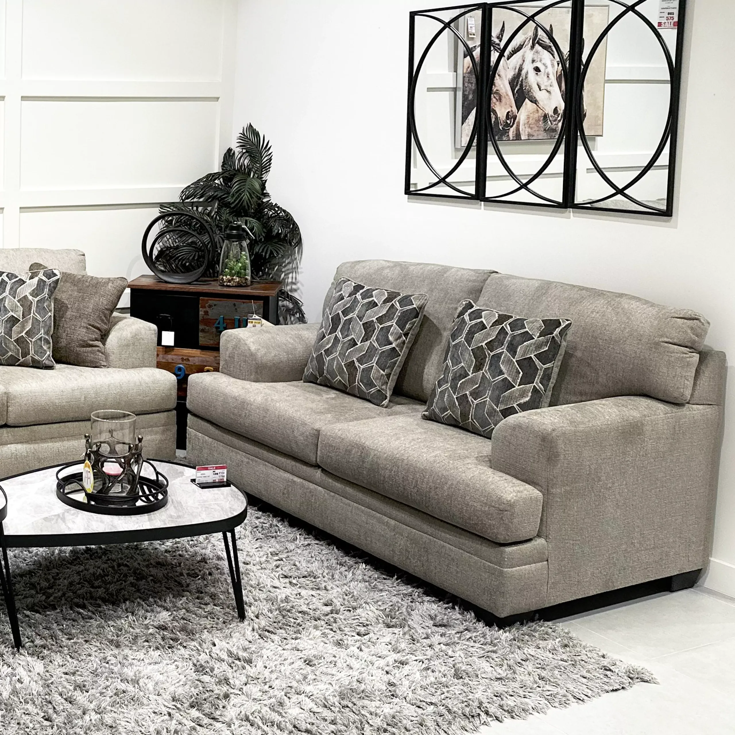 Stonemeade 2seater Bg United Furniture