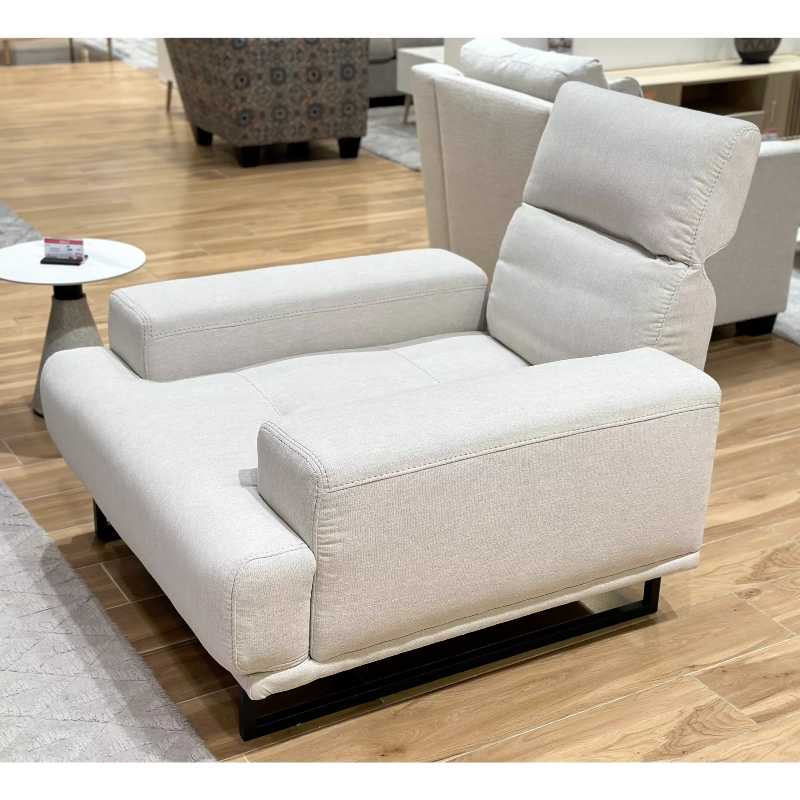 Saga Single Bg 2 United Furniture