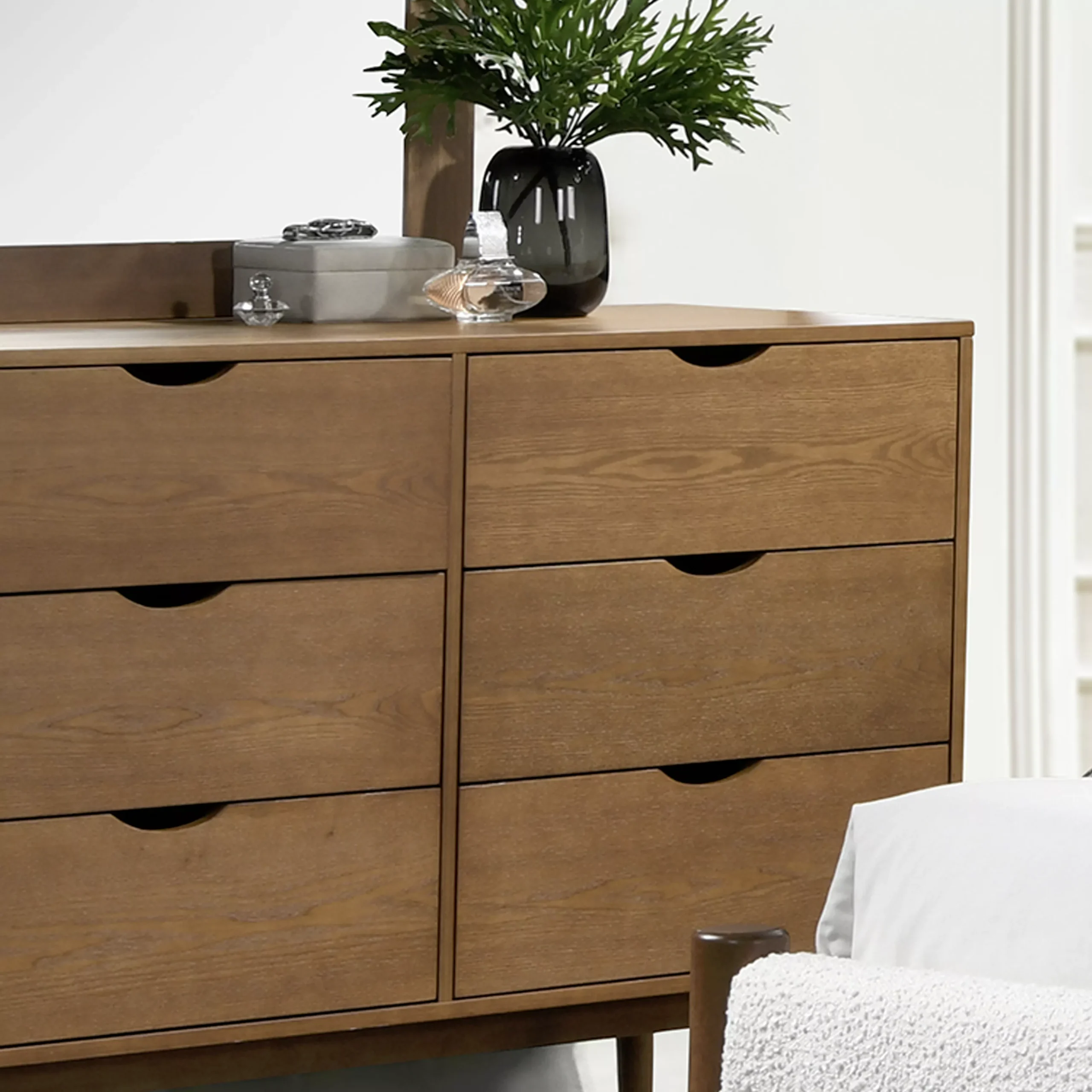 Meizhu Dresser 3 United Furniture