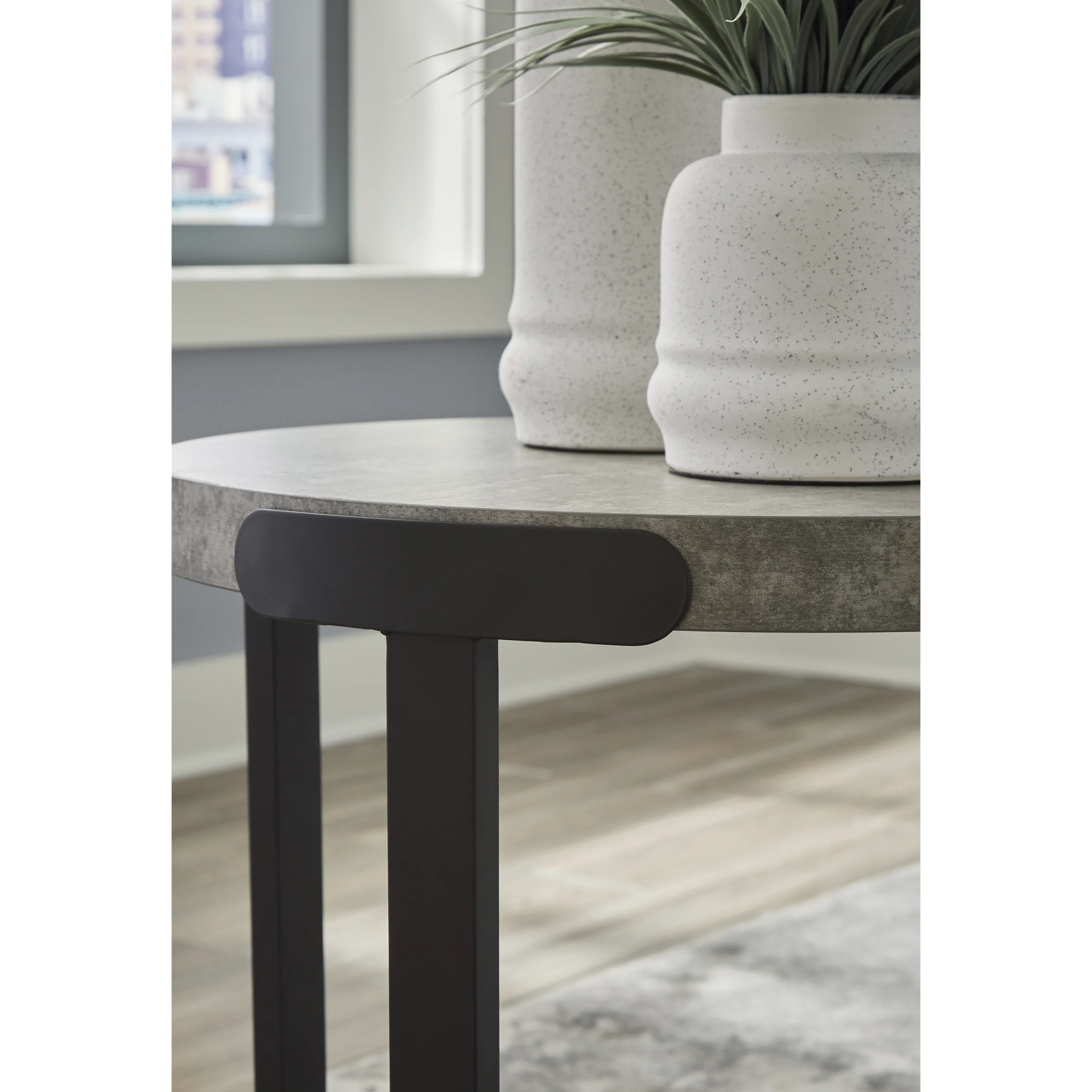Darthurst Swatch B United Furniture