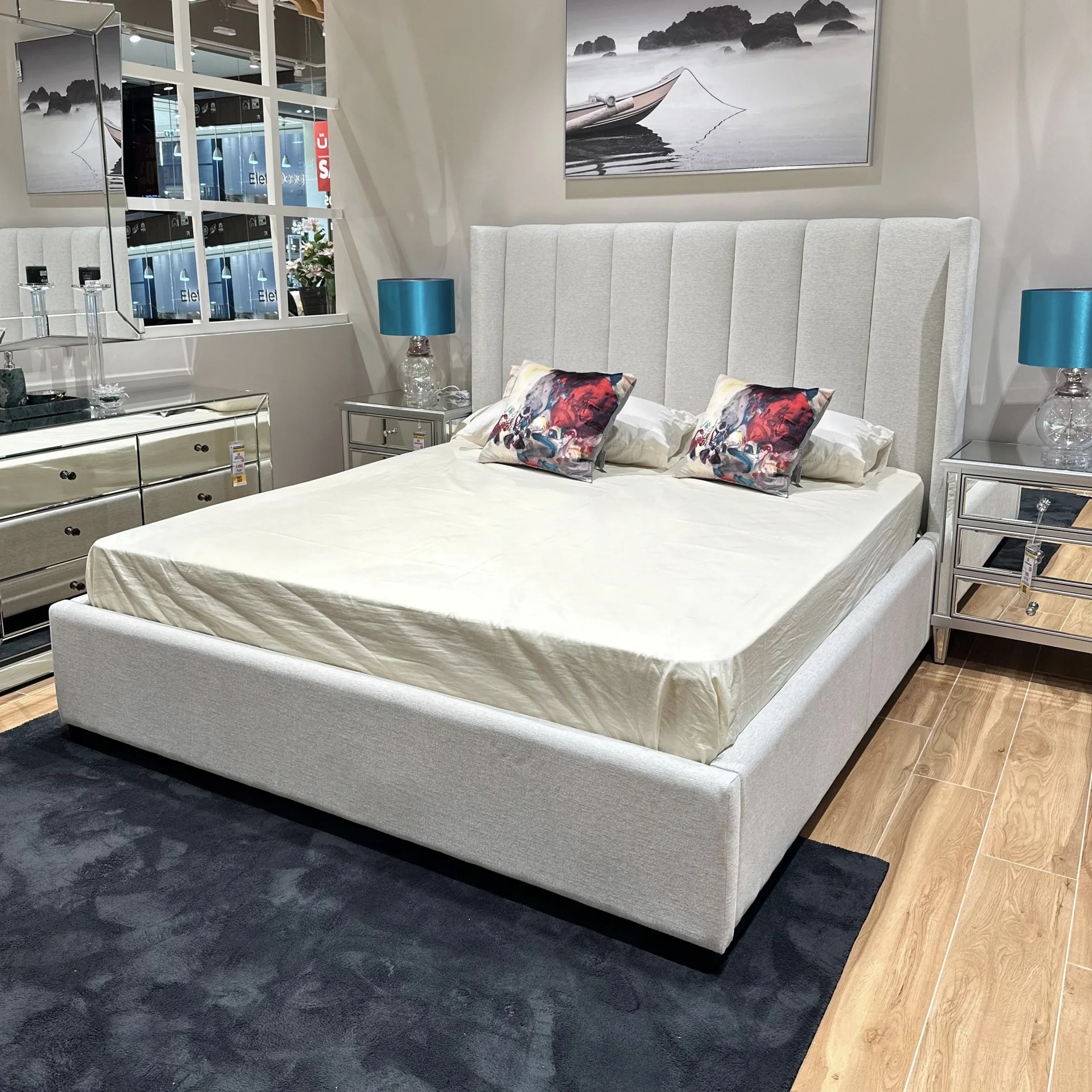 Rubens King Bed Bg  United Furniture