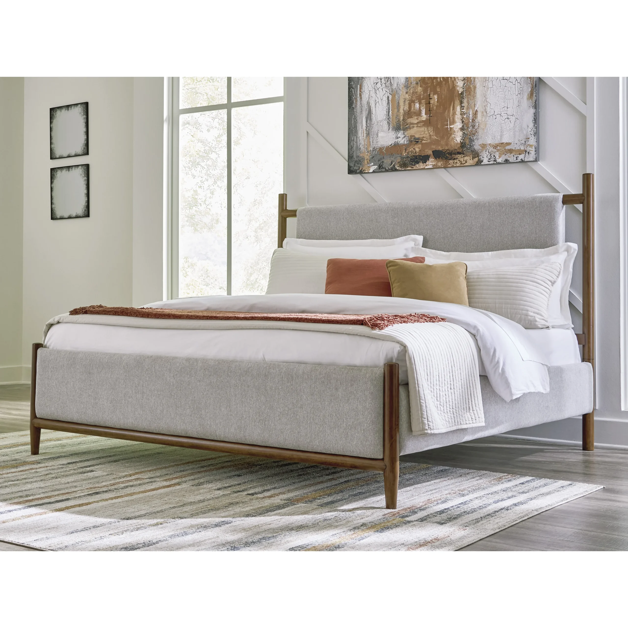 Lyncott Bed 2 United Furniture