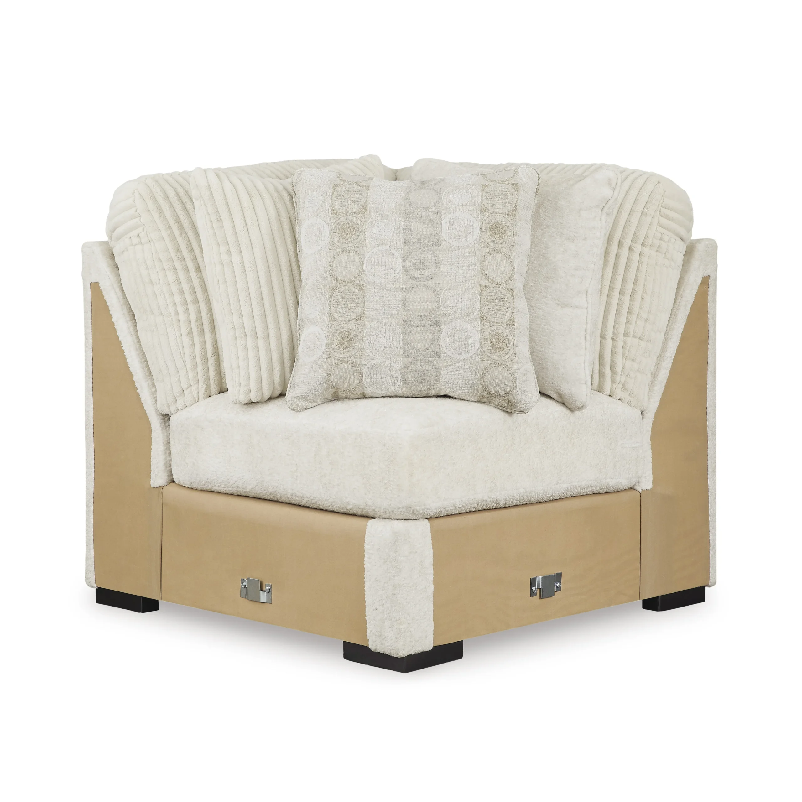 Chessington Sectional Sofa 3 United Furniture