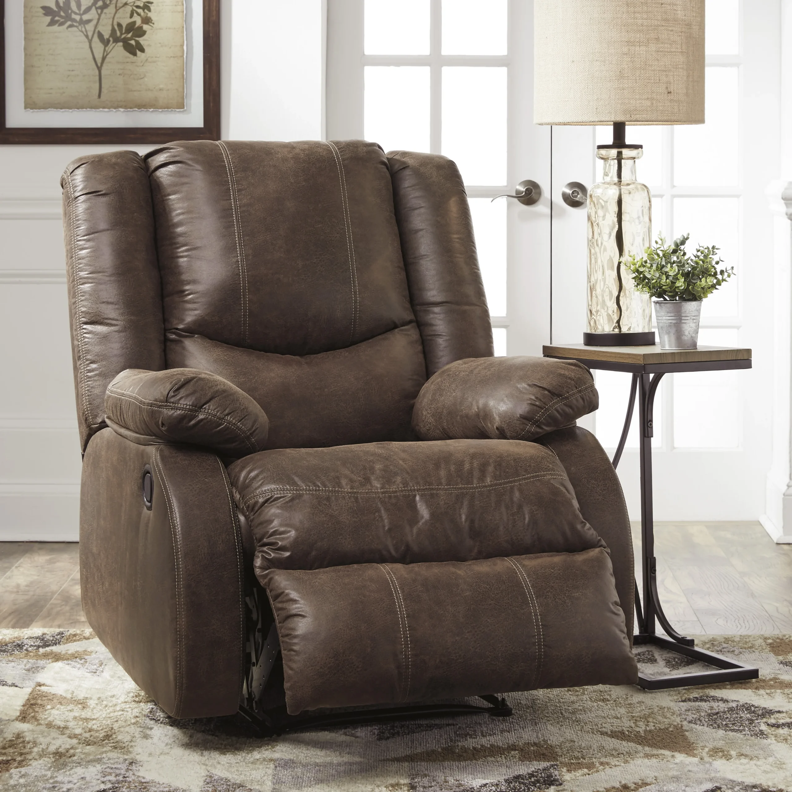 Bladewood Recliner United Furniture