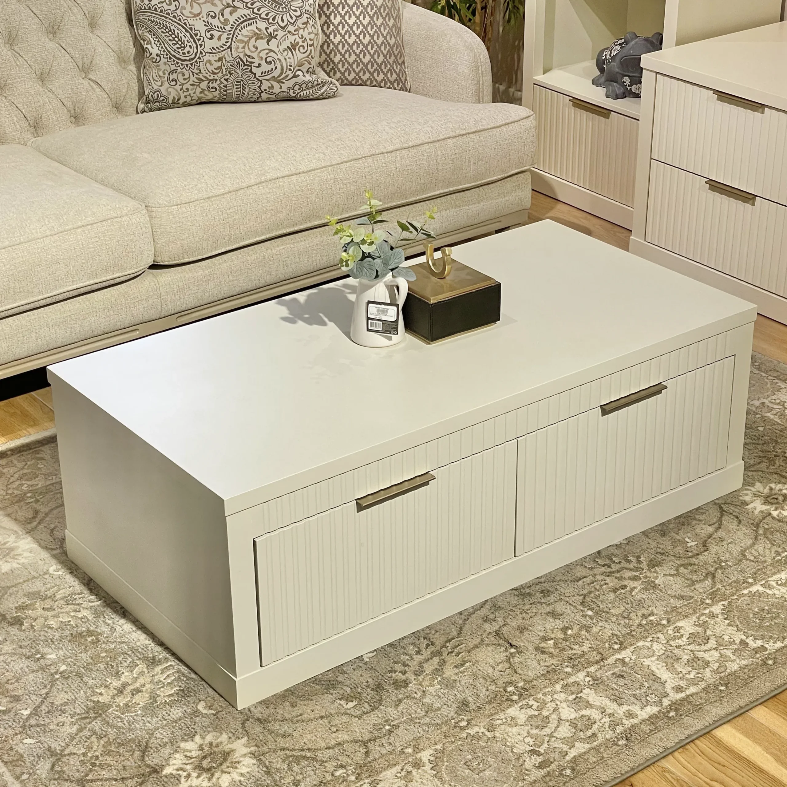 Flute Coffee Table Bg United Furniture