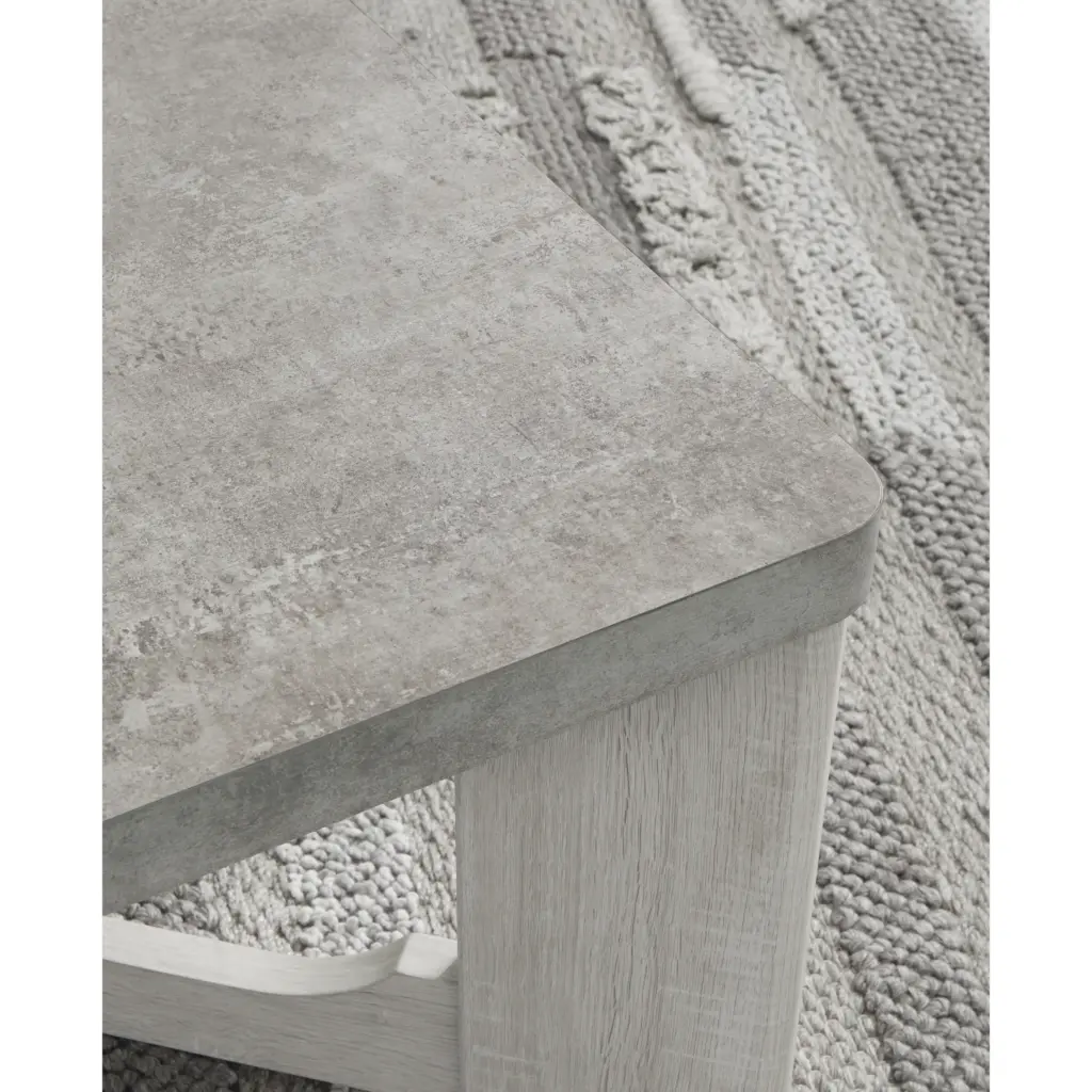 Garnilly Table Set 4 United Furniture