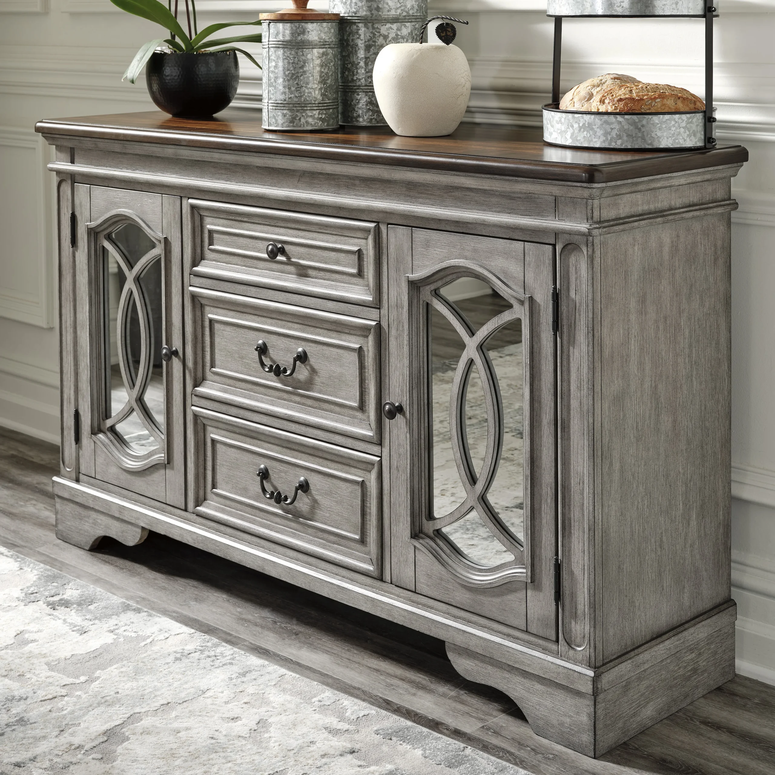 Lodenbay Server Bg United Furniture