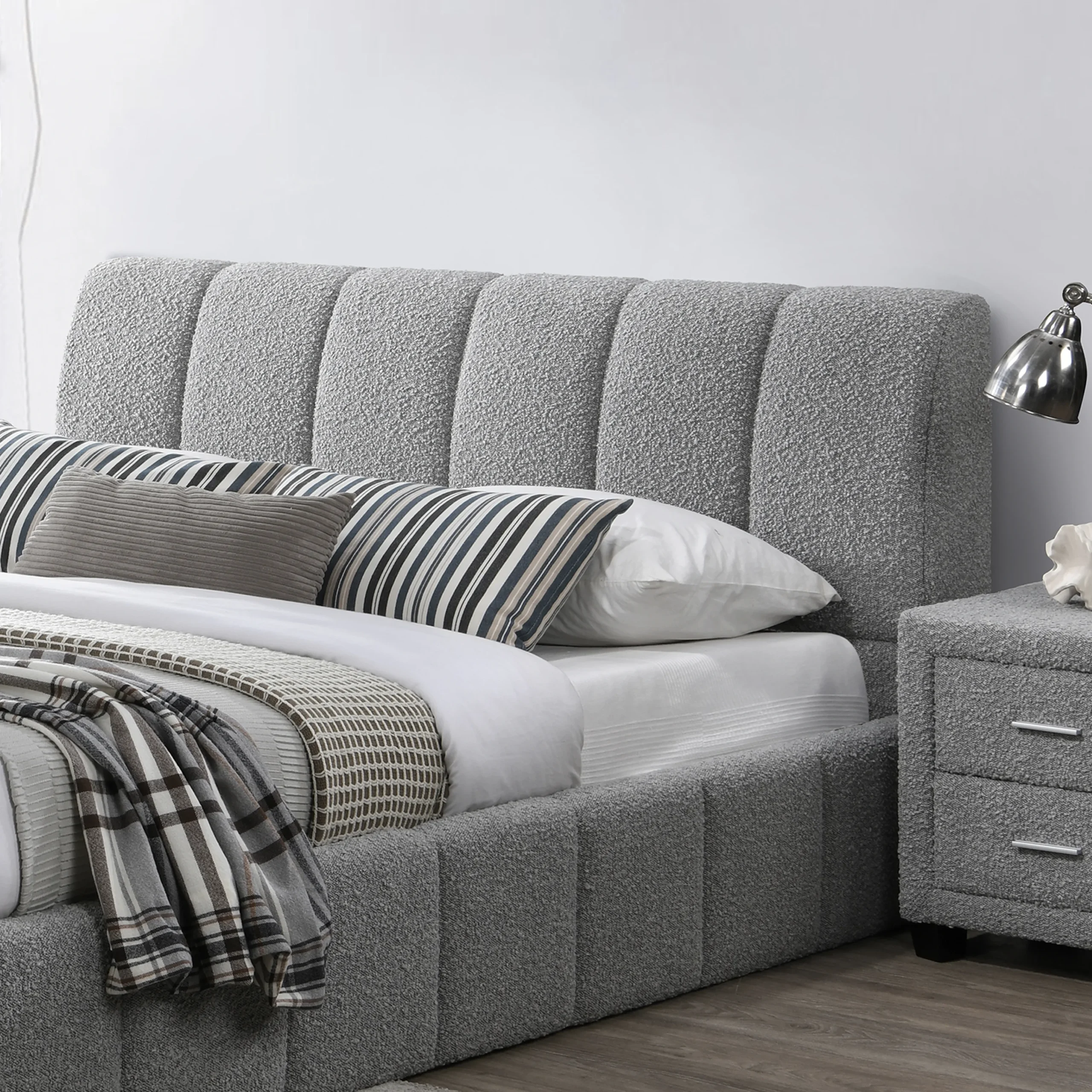 Picton Queenbed Grey Color 2 United Furniture