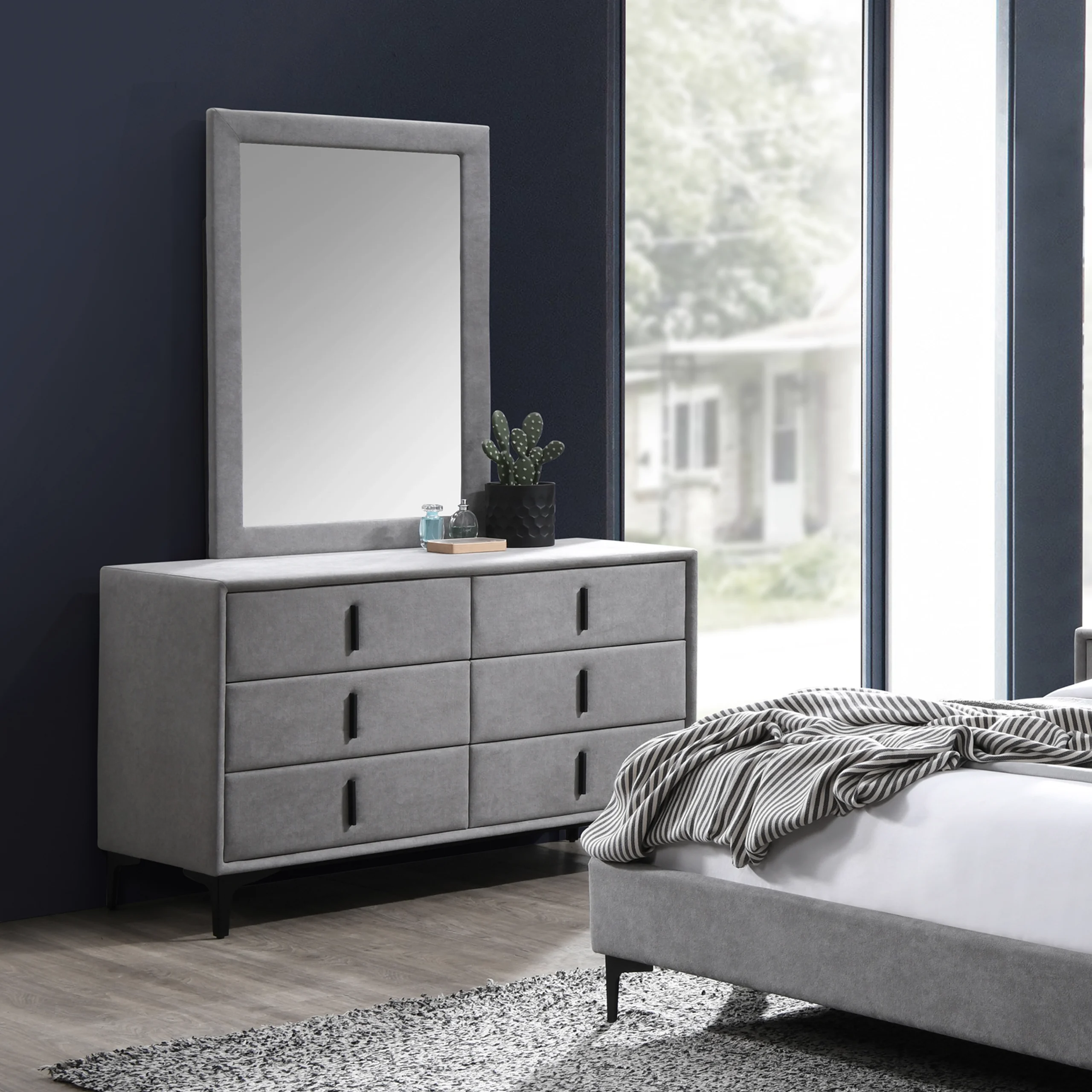 Poter Dresser Mirror Grey A United Furniture