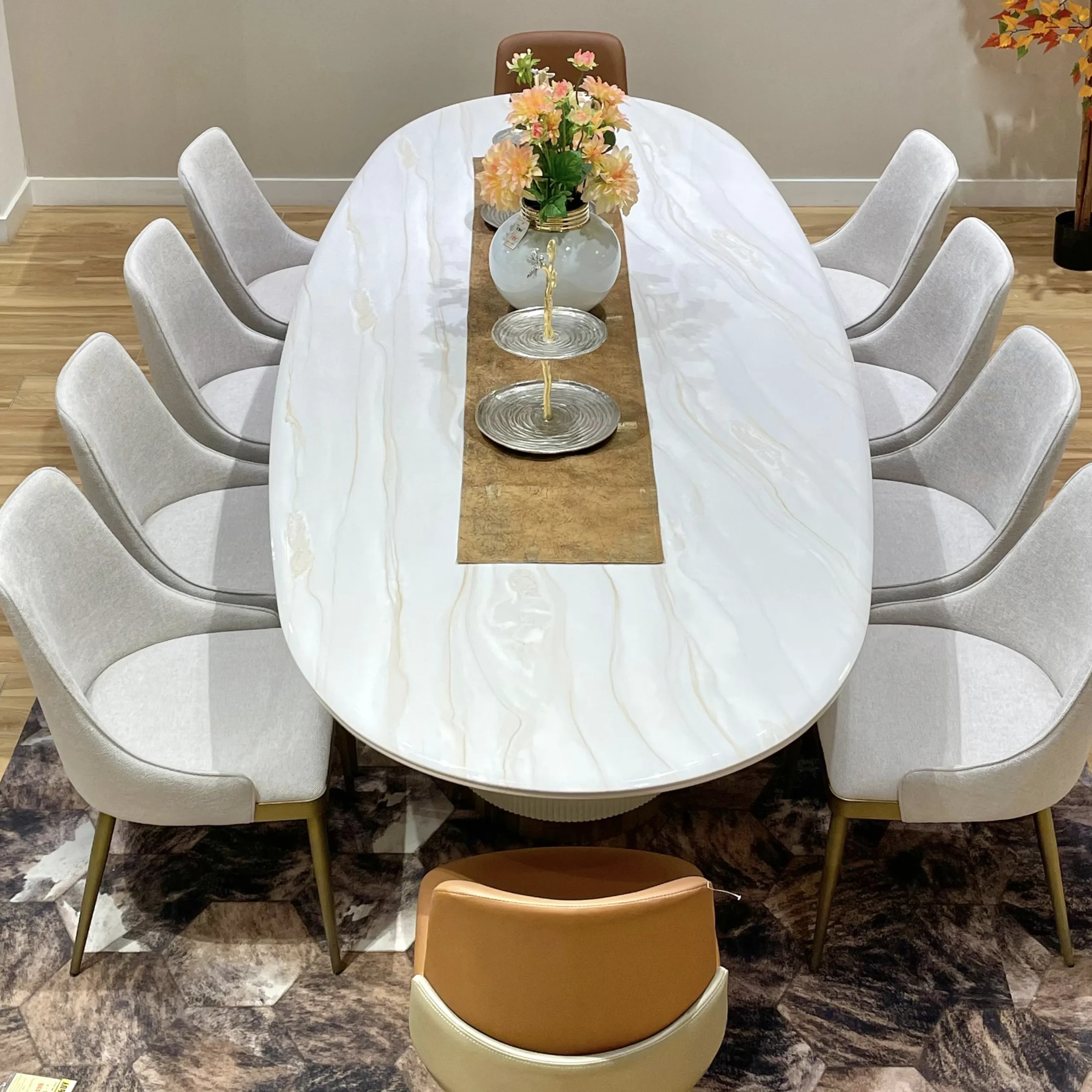 Saigon Beige 300cm 7 United Furniture