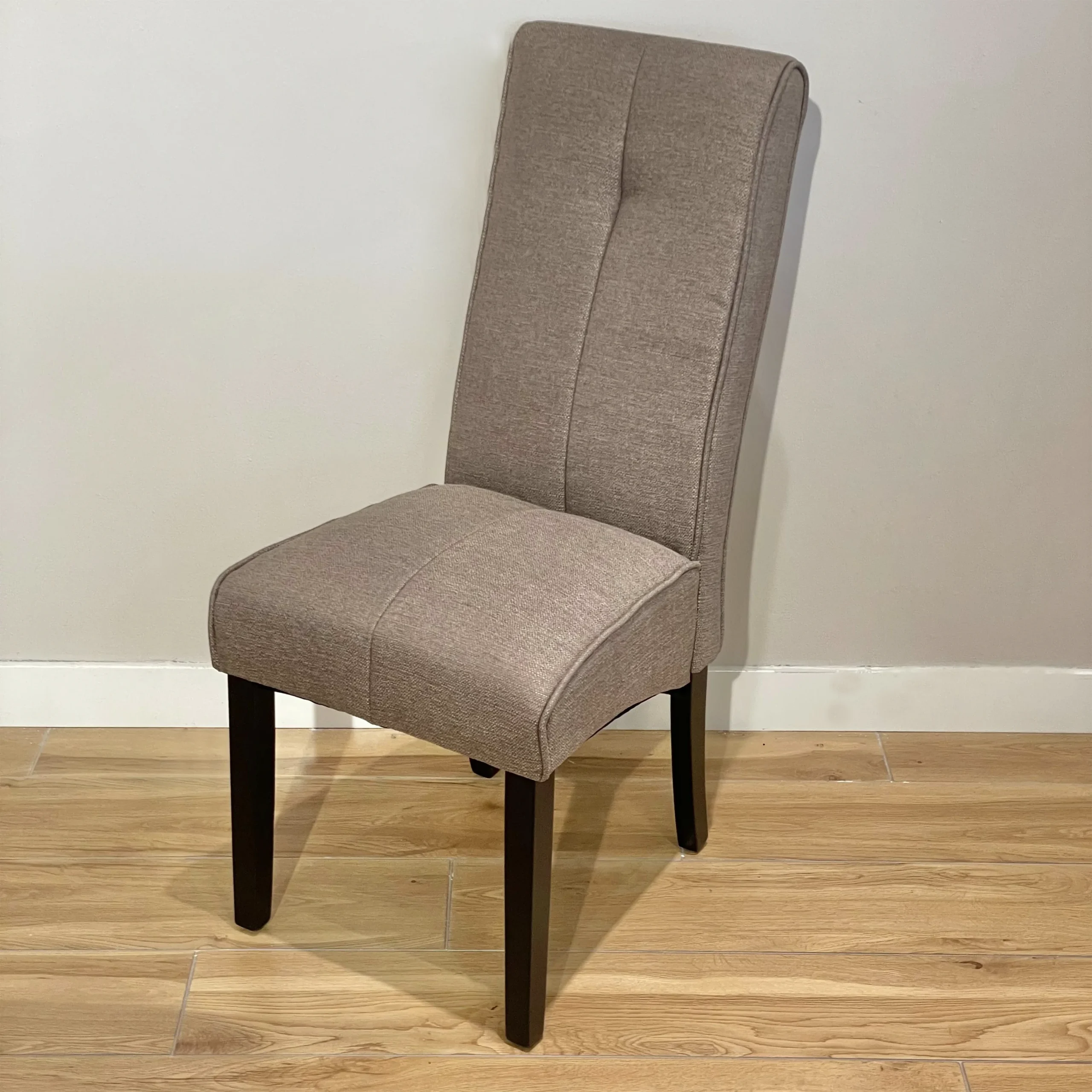Stana Chair Brown United Furniture