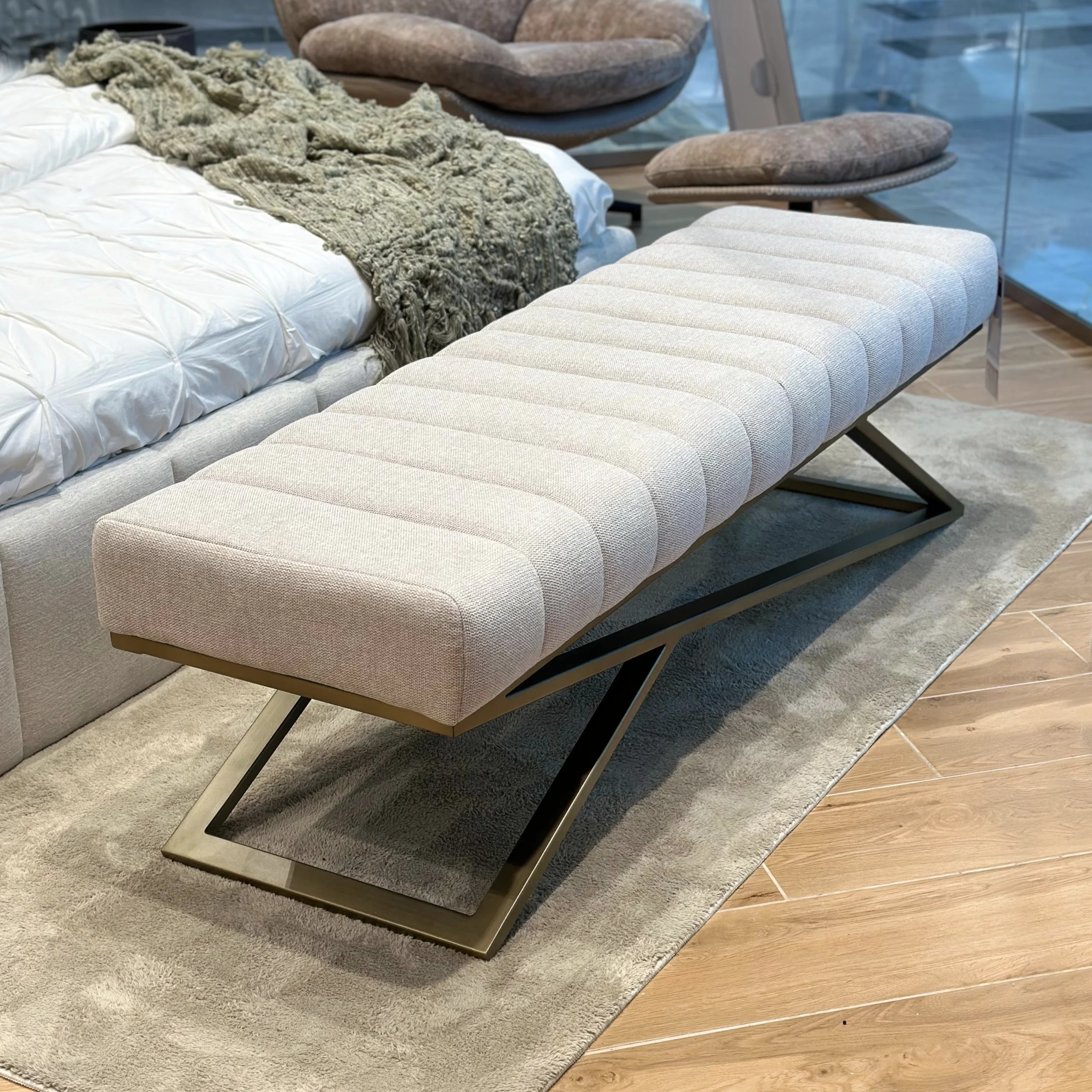 Toby Bench United Furniture