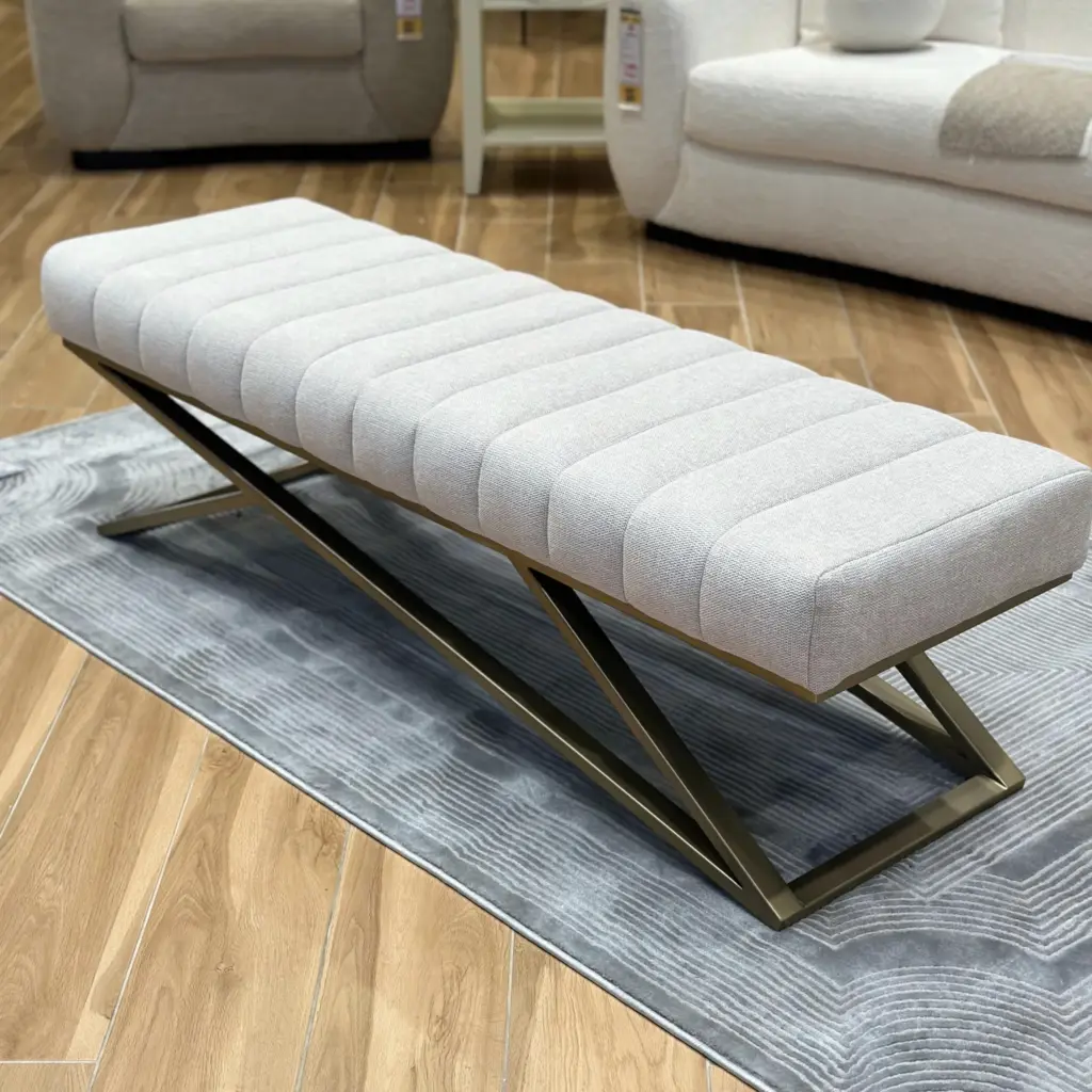 Toby Bench A United Furniture