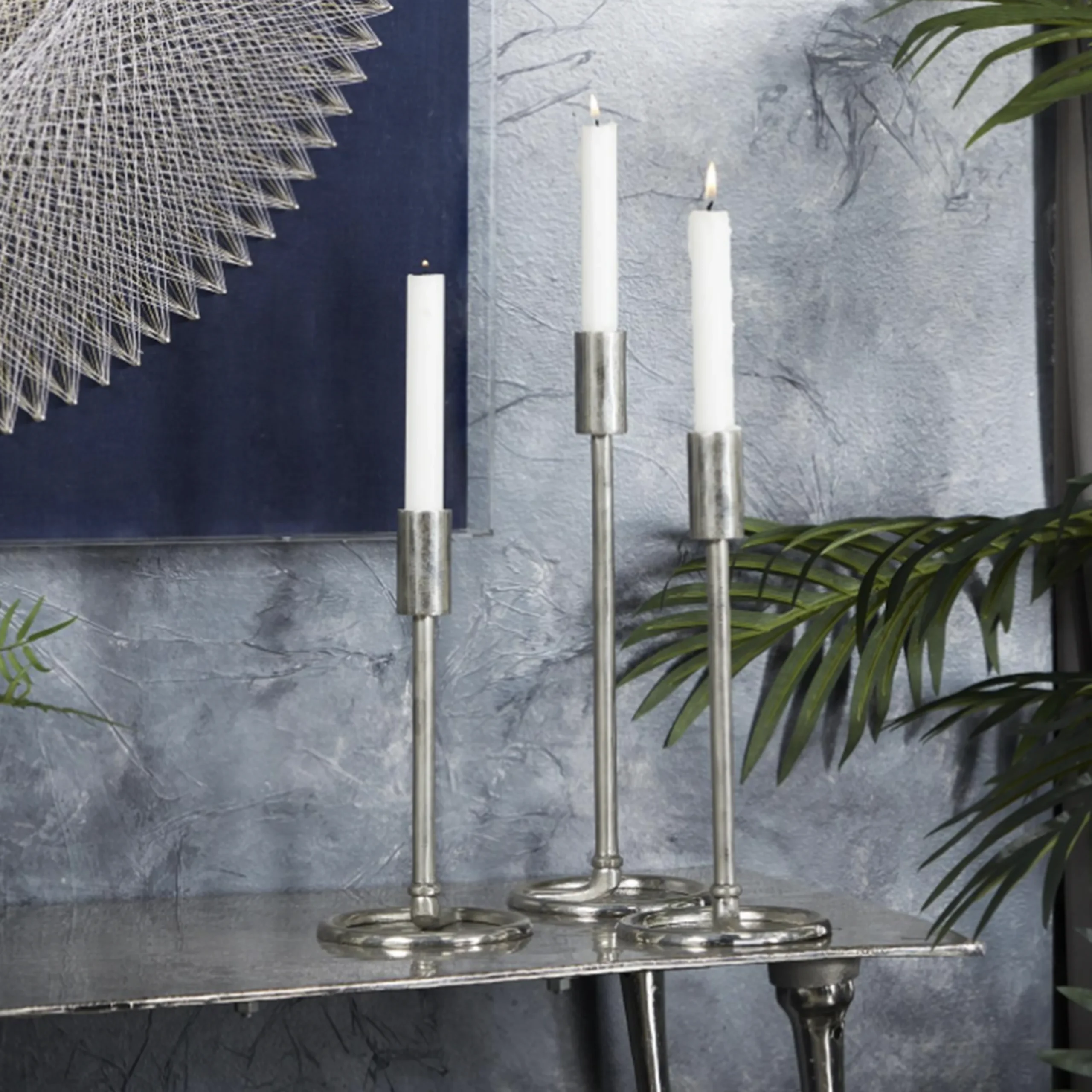 27987 United Furniture