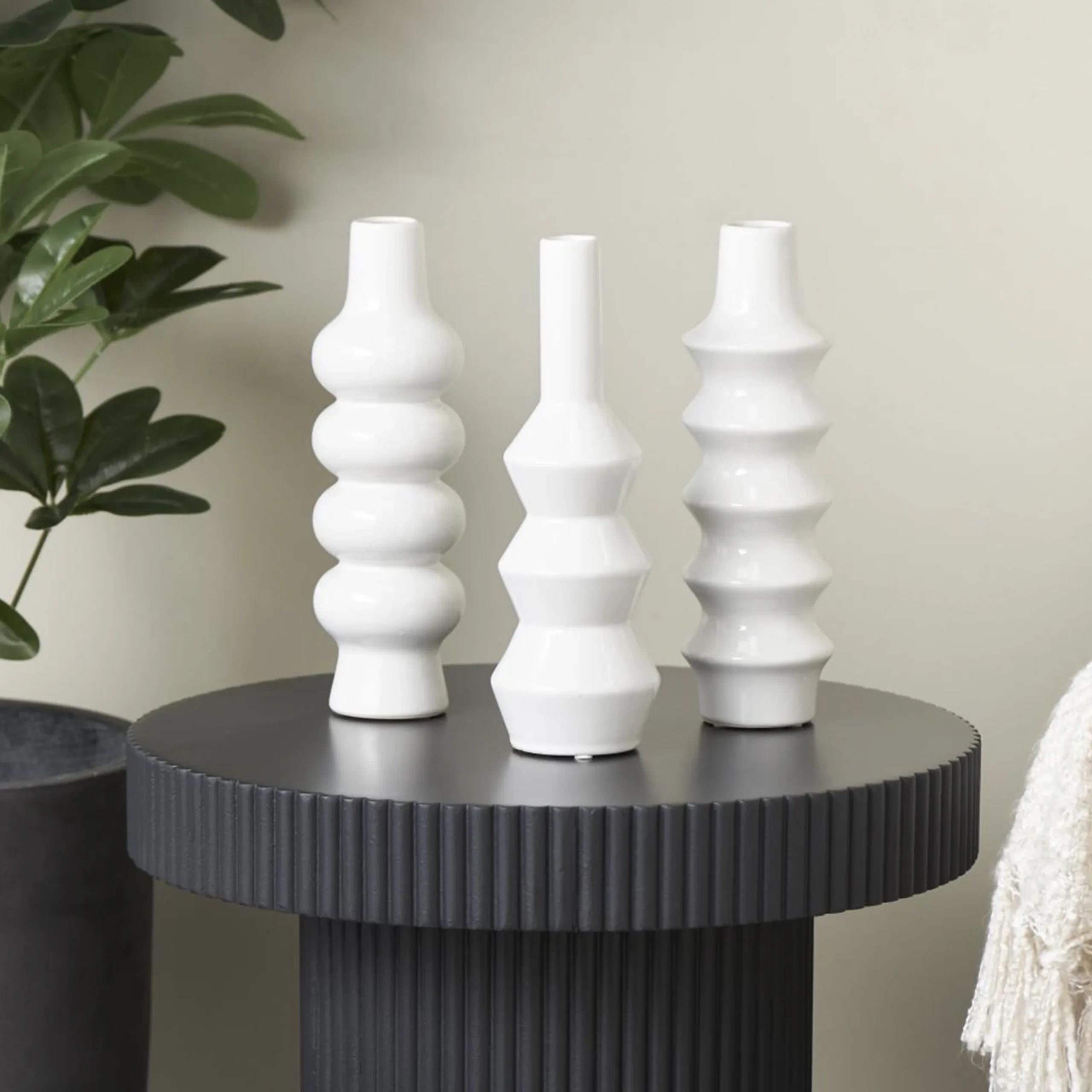 46240 1 United Furniture