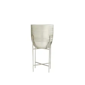 Silver Metal Indoor Outdoor Planter with Removable Stand 6" (51993)
