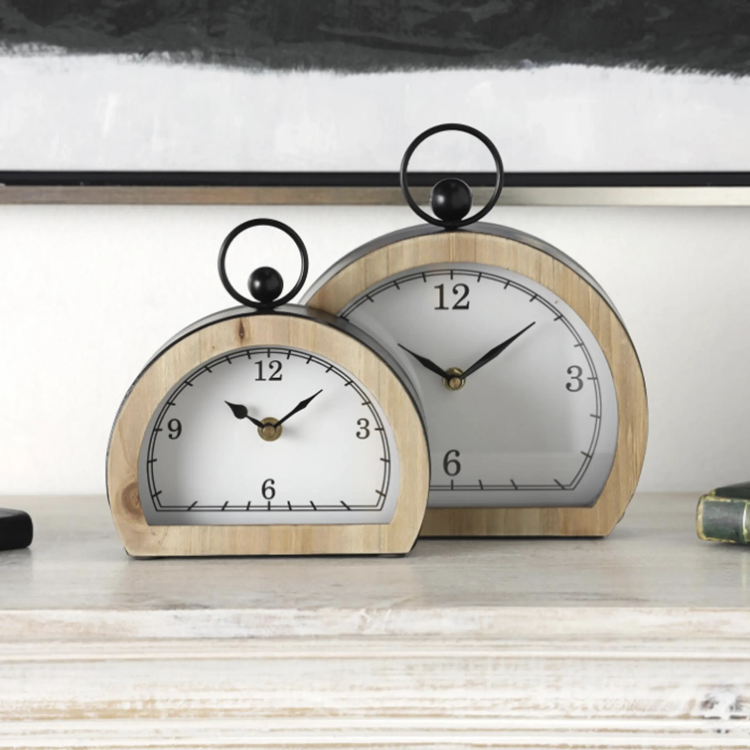 524700018523 1 United Furniture