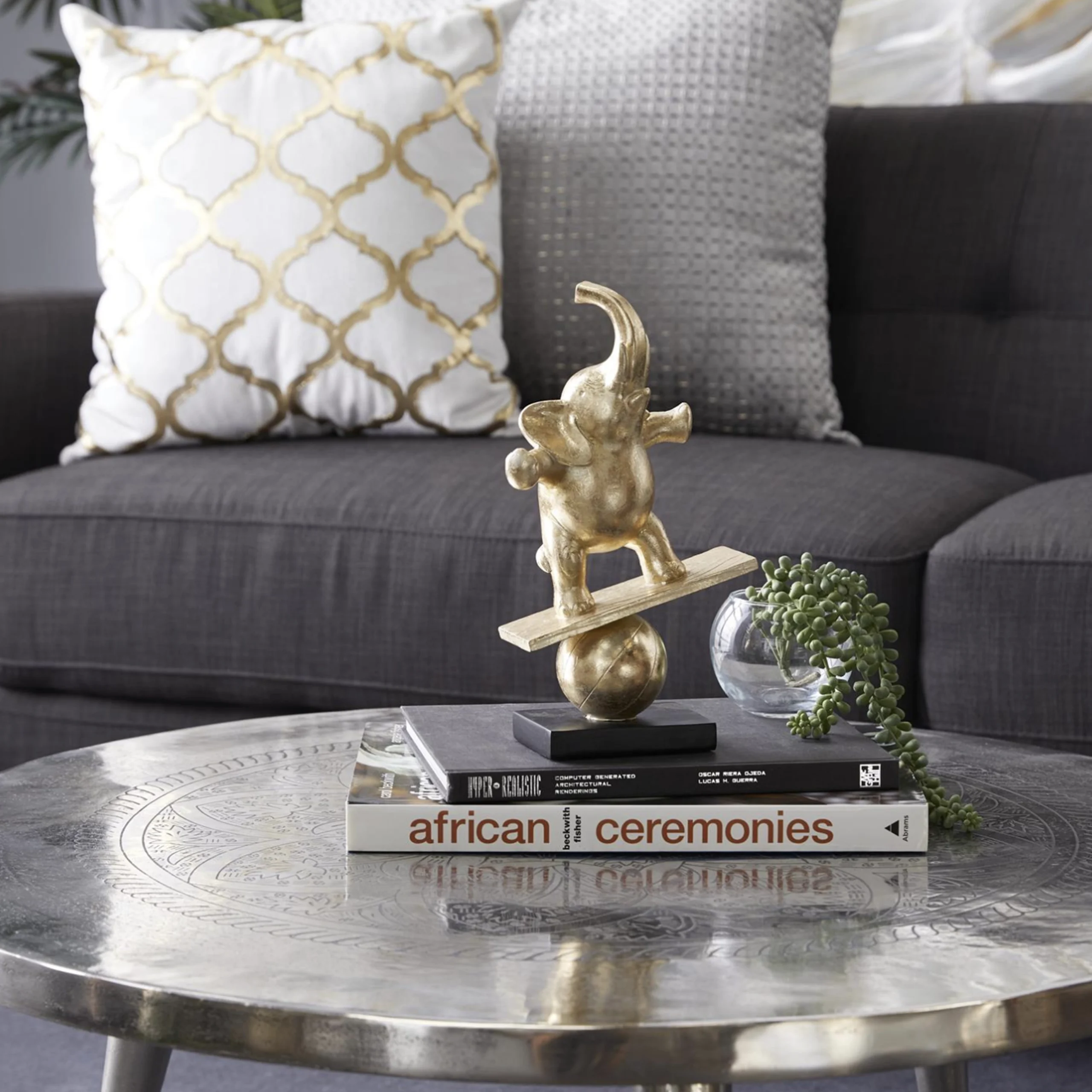 524700094154 A United Furniture