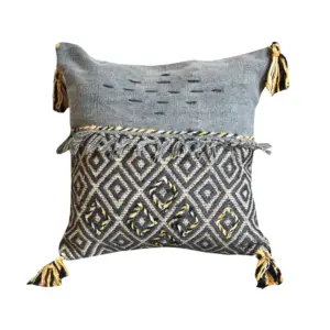 Arras Cushion