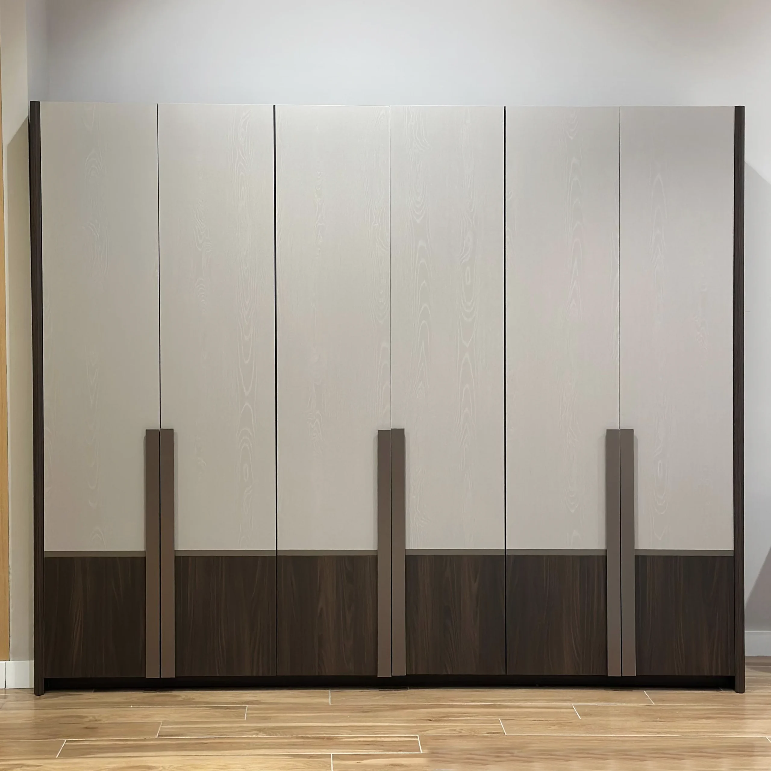 Santos Wardrobe 2 United Furniture