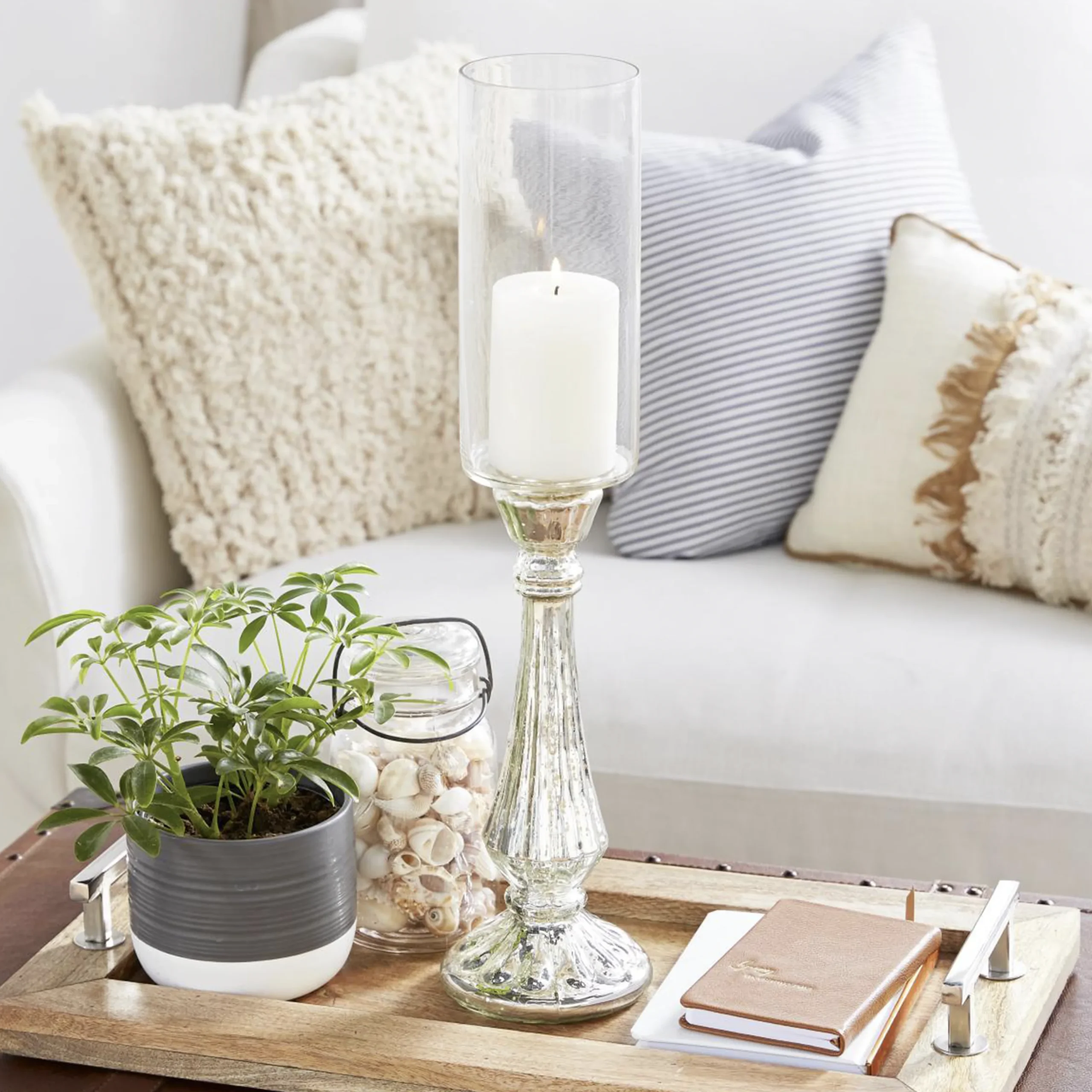 24604 United Furniture