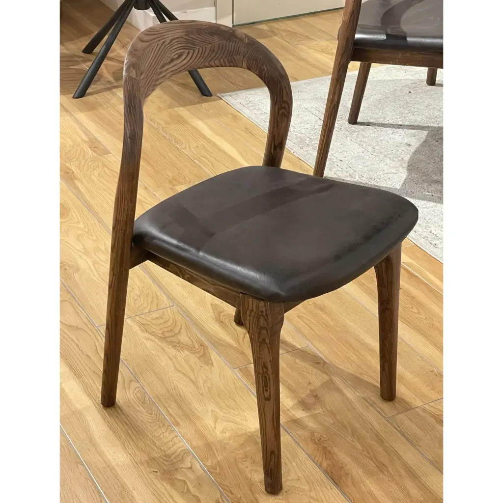 Fasta Chair United Furniture