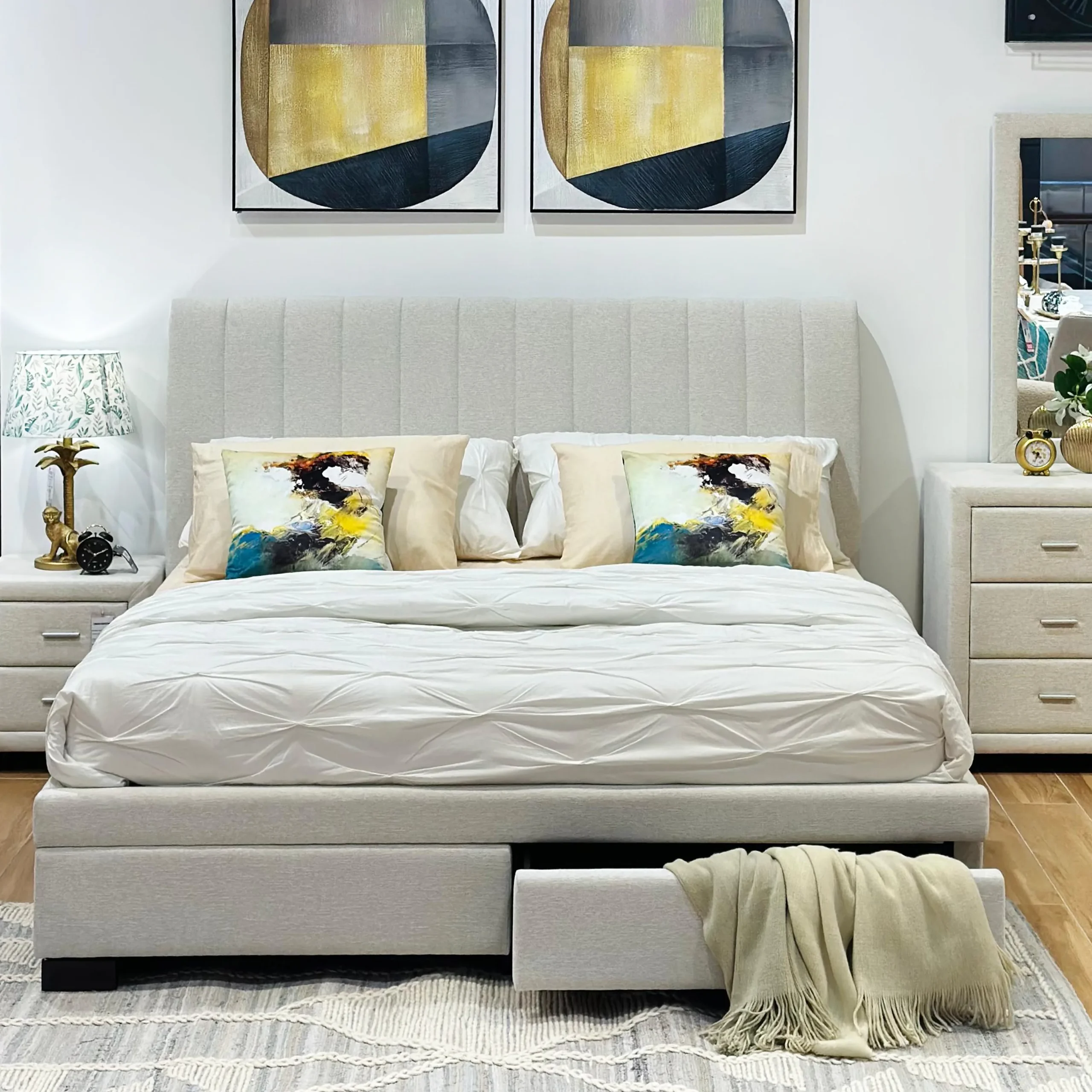 Polona King Bed Ivory 4 United Furniture