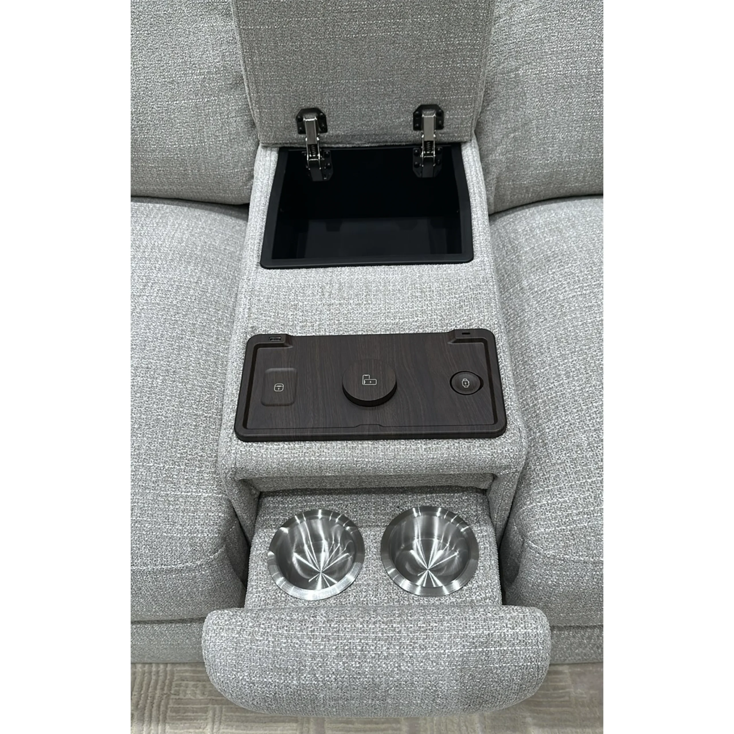 Stenberg Corner Sofa 3 United Furniture