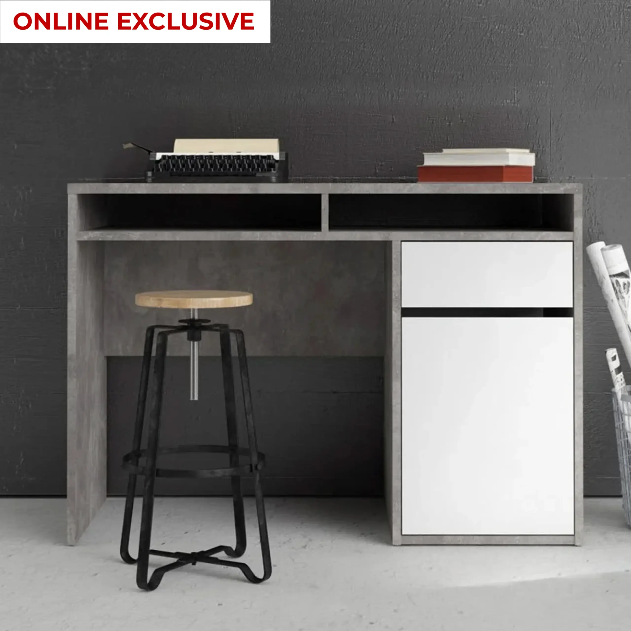 Function Plus Desk With 1 Door And 3 Drawers White Oe United Furniture