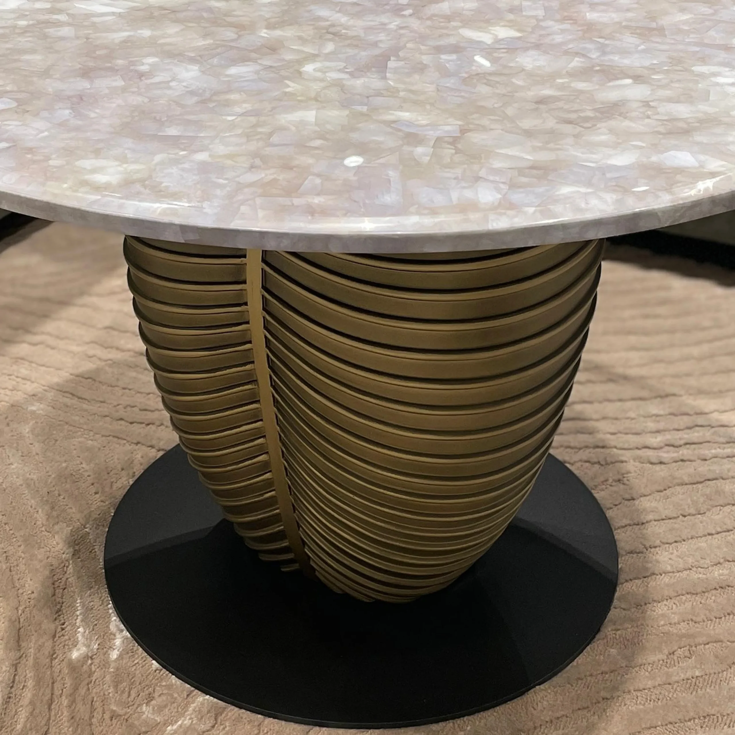 Clauss End Table 1 United Furniture