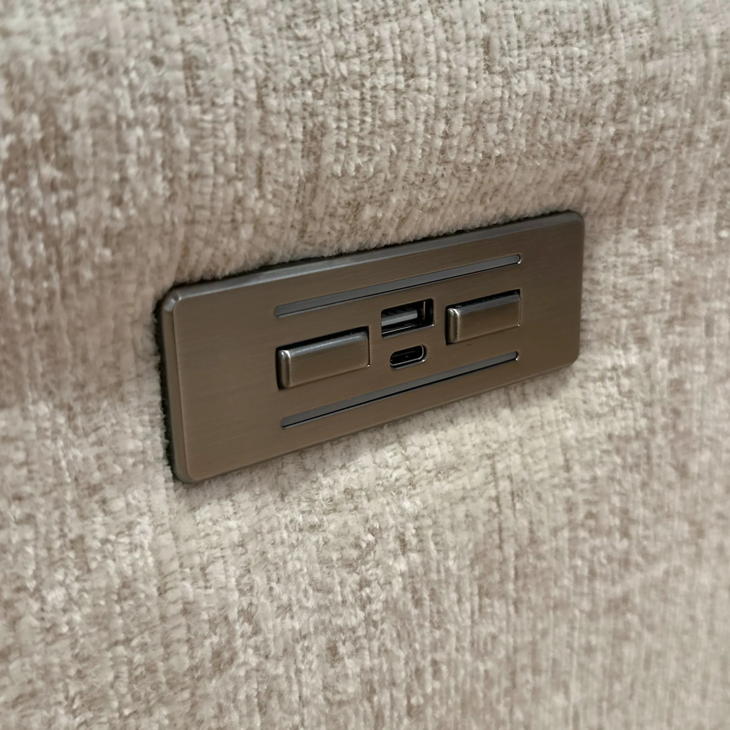 Marley Usb United Furniture