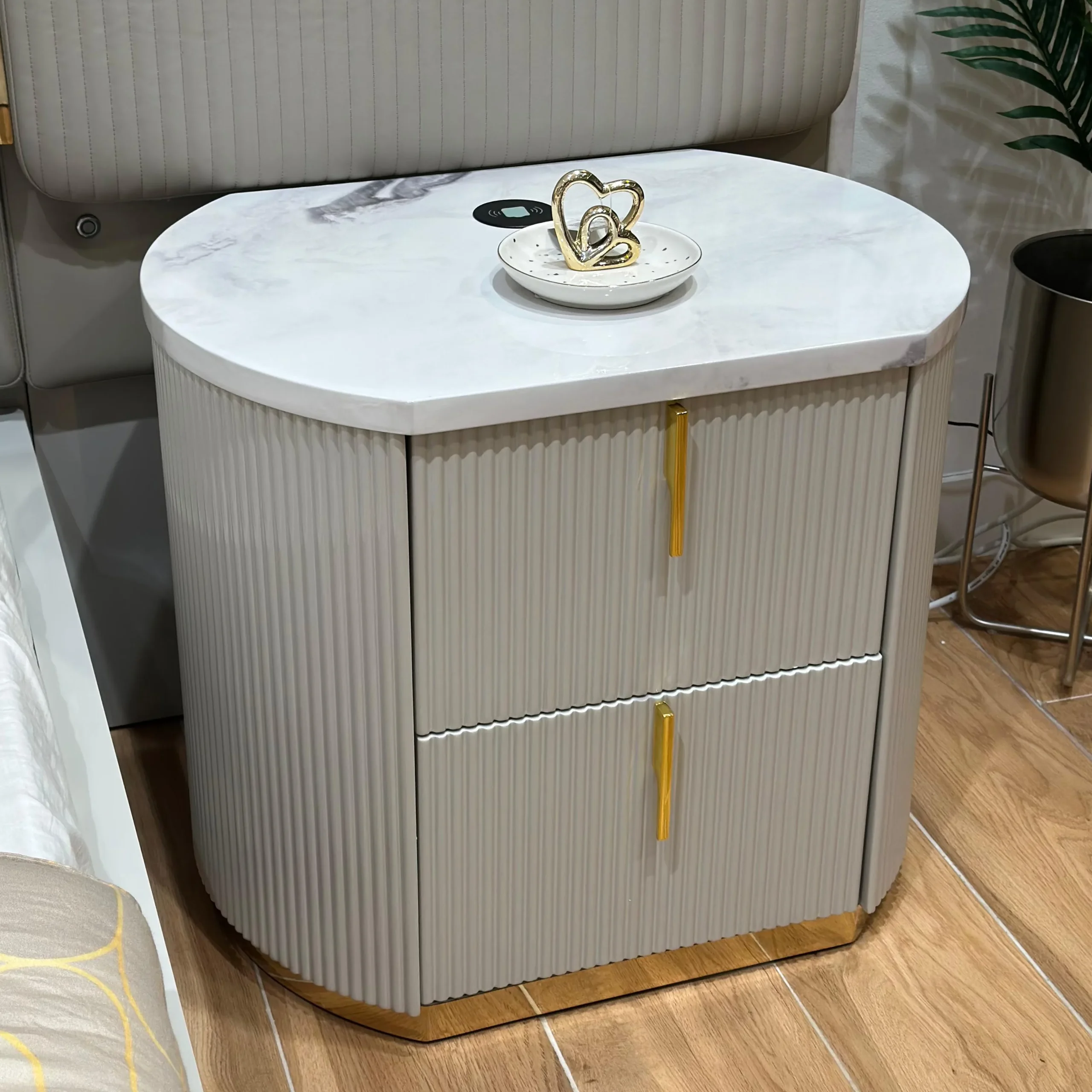 Sarmina Night Stand Bg United Furniture