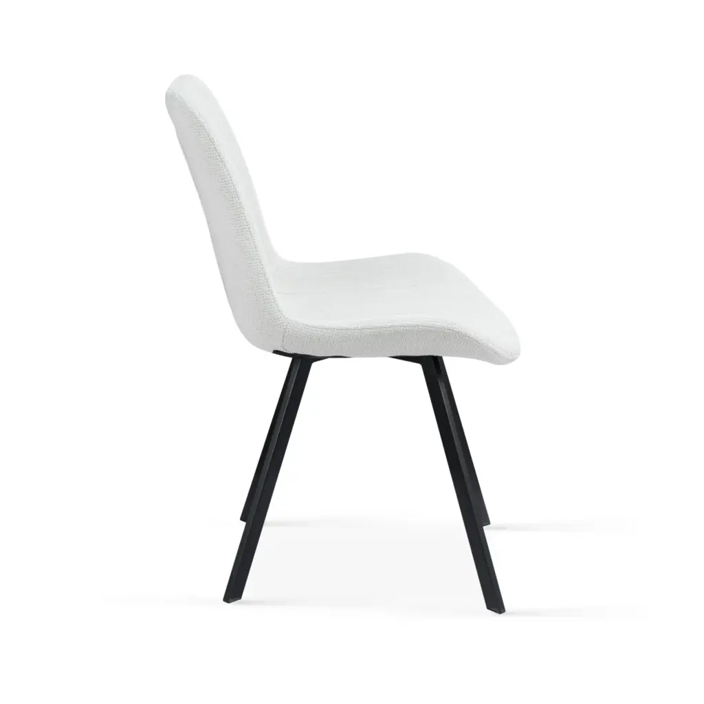 Breslin Chair Black United Furniture
