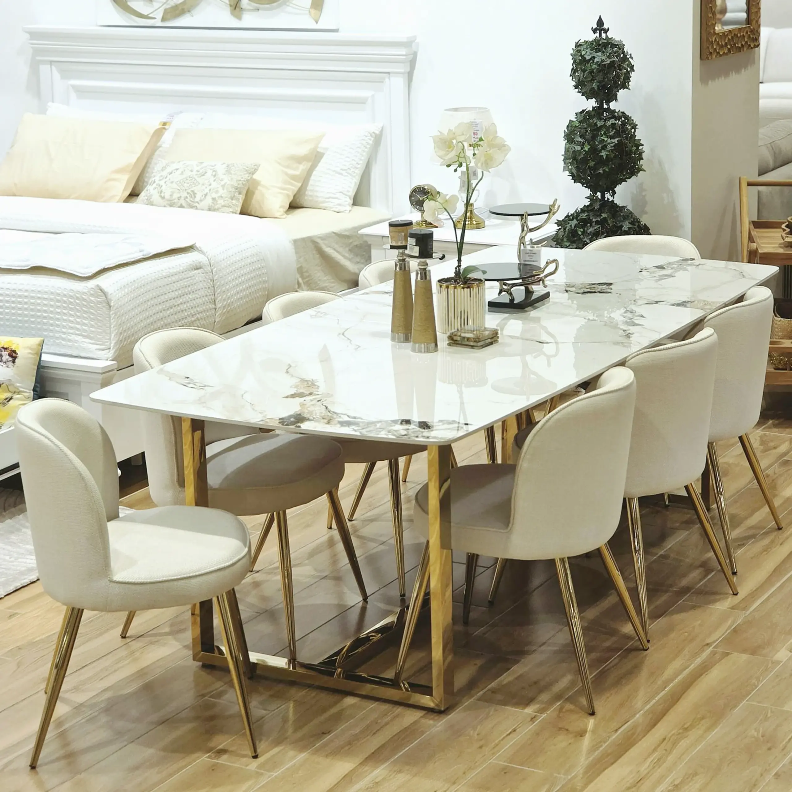 Garland Table United Furniture